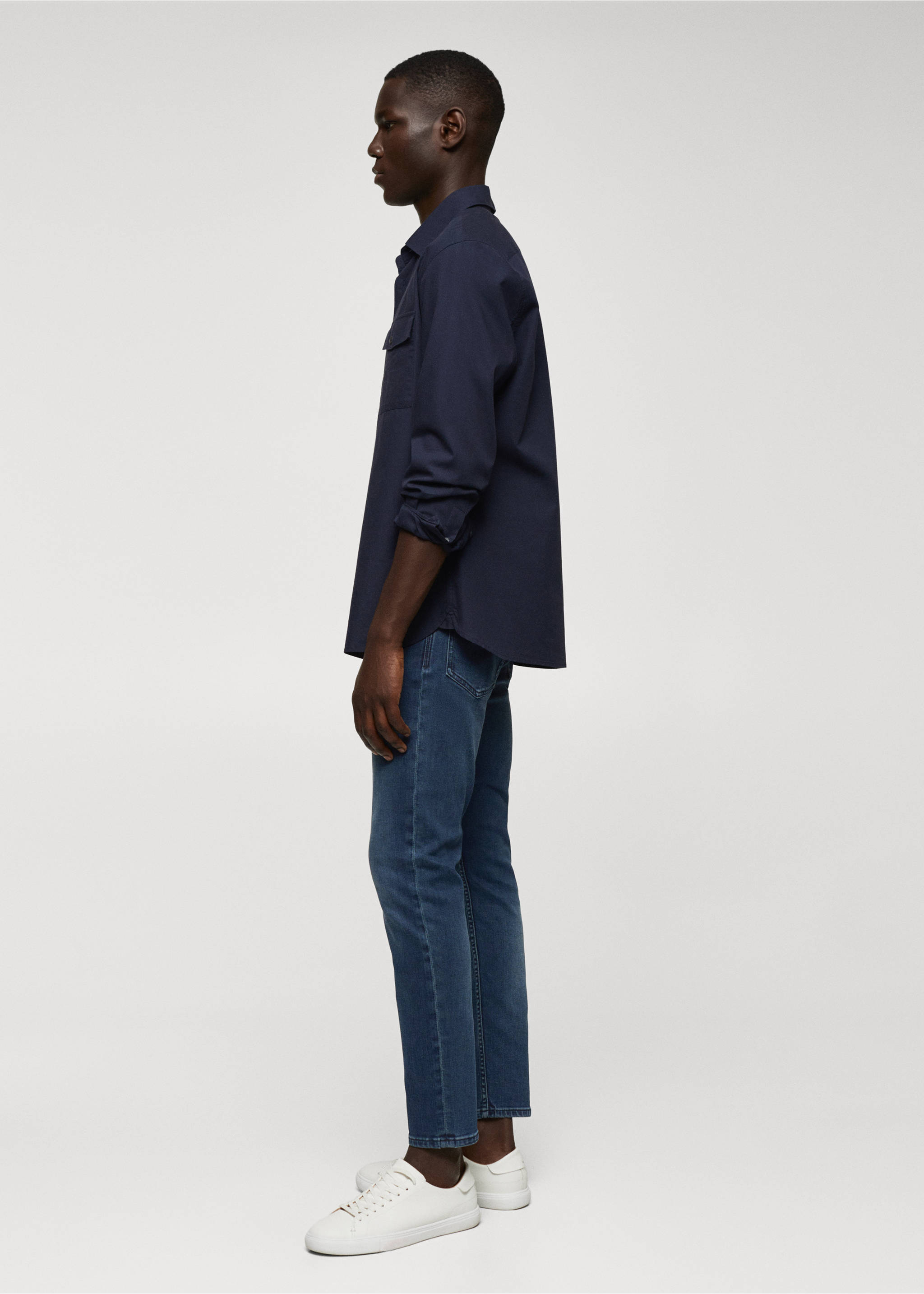 Tom tapered cropped jeans - Details of the article 2, Deep Dark Blue. Ref: 57014408-00.