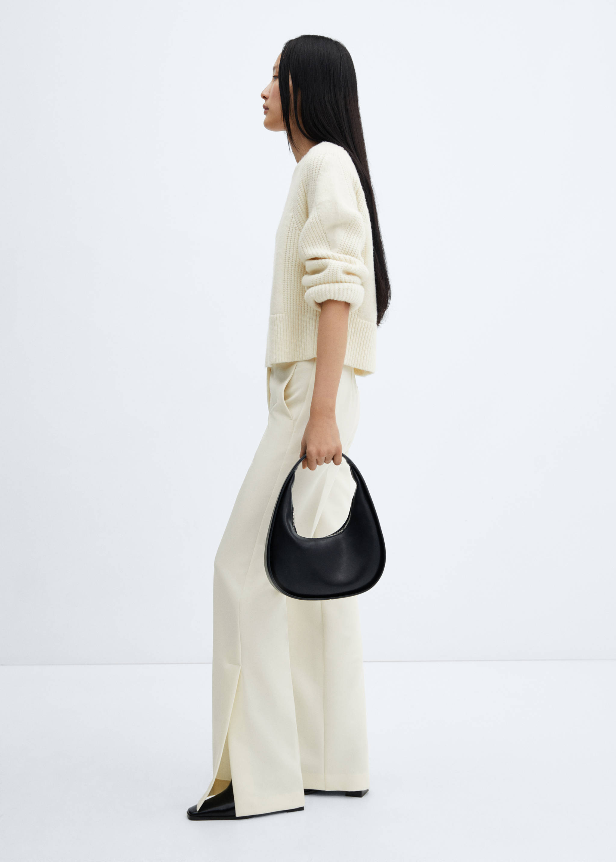 Straight trousers with openings - Details of the article 2