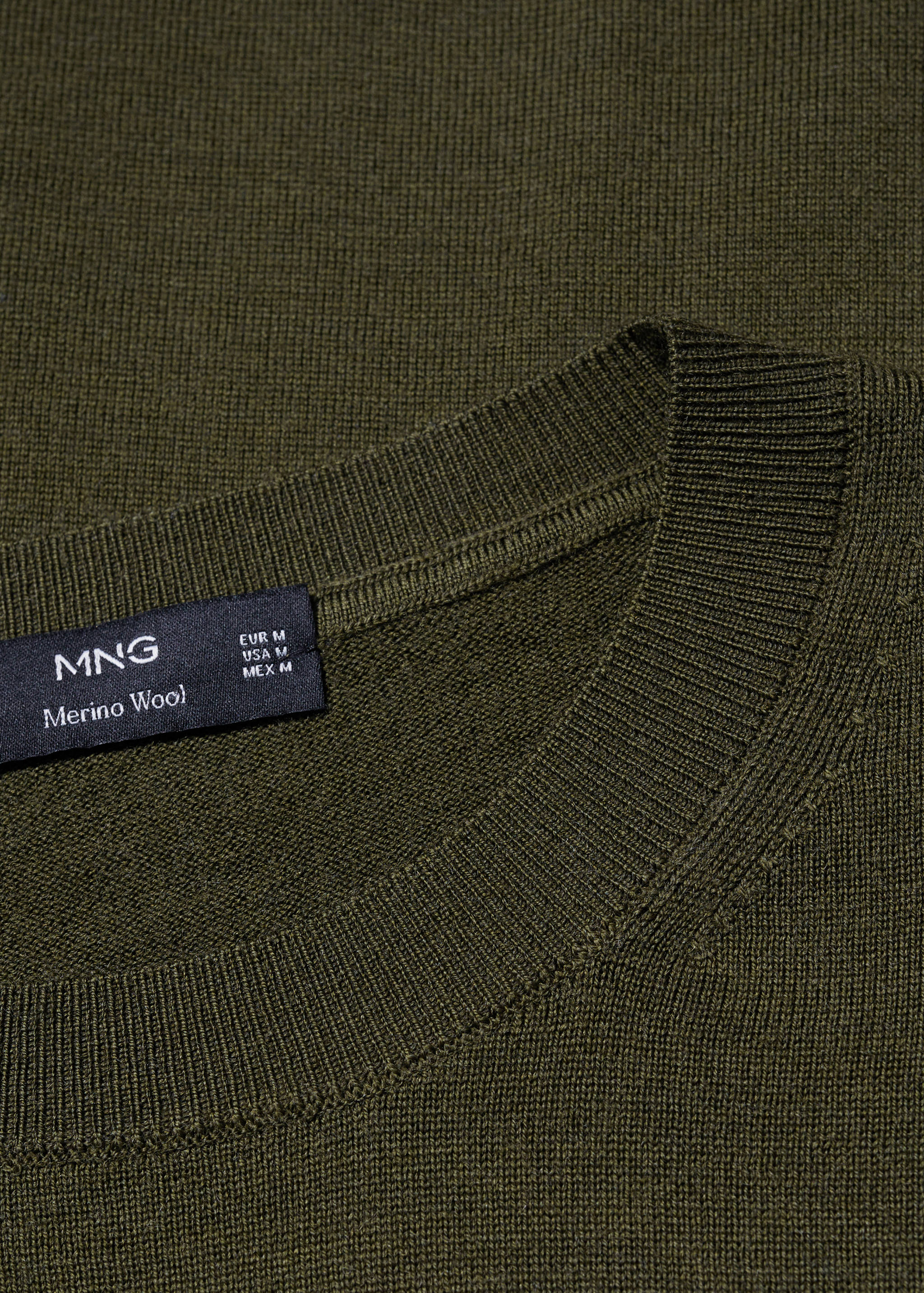 Waschbarer Pullover aus Merinowolle - Detail des Artikels 8