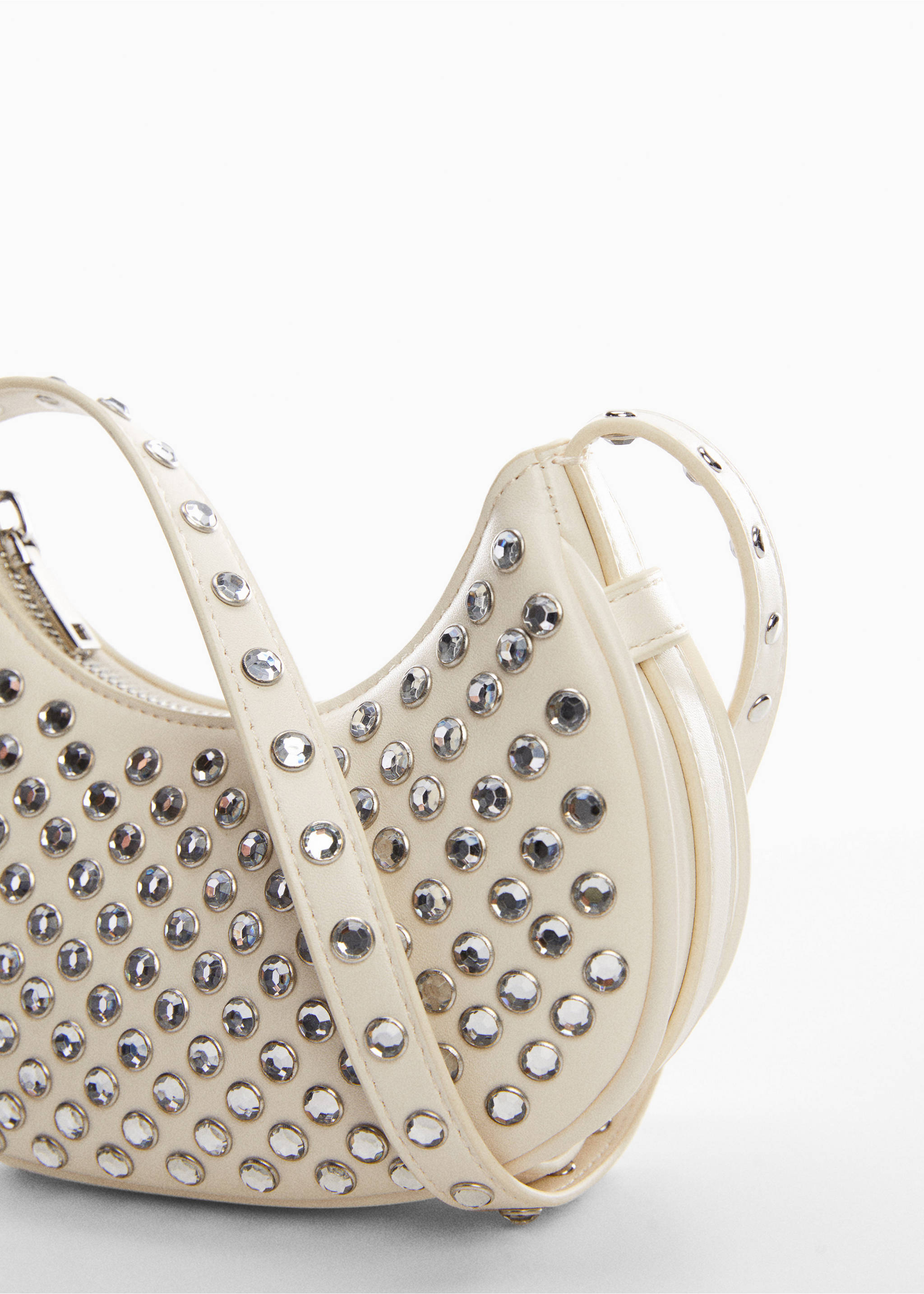 Studded shoulder bag - Details of the article 2, White. Ref: 57014778-00.