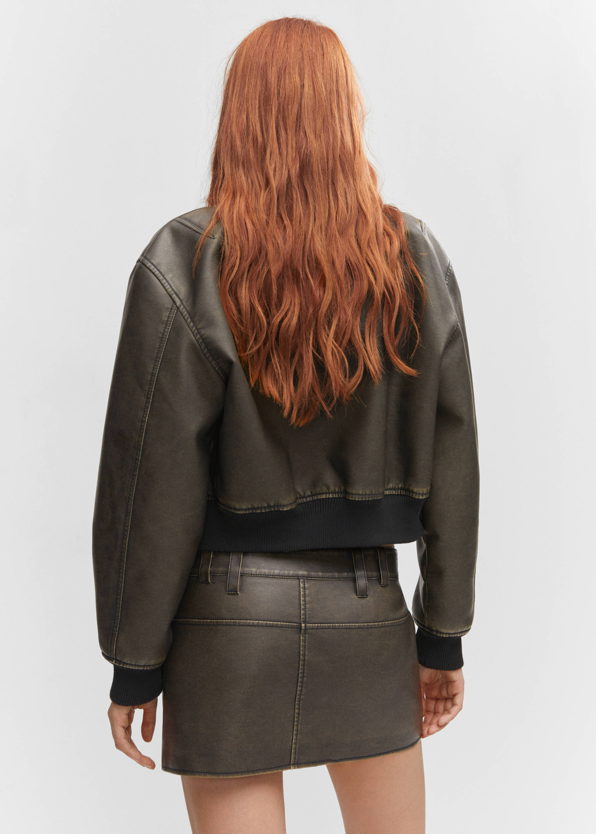 Worn-effect bomber jacket - Reverse of the article