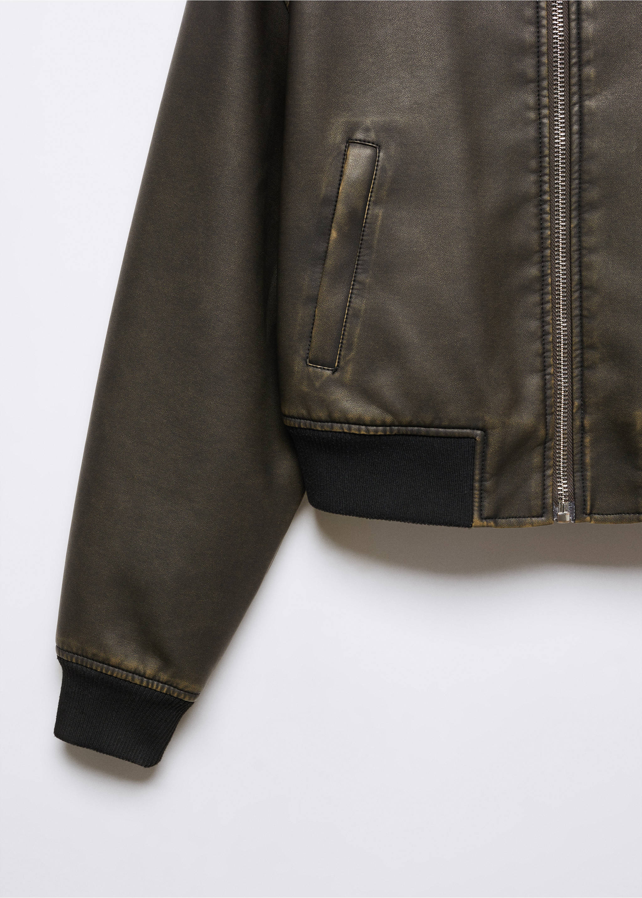 Bomberjack met versleten look - Detail van het artikel 8, Bruin. Ref: 57015138-00.