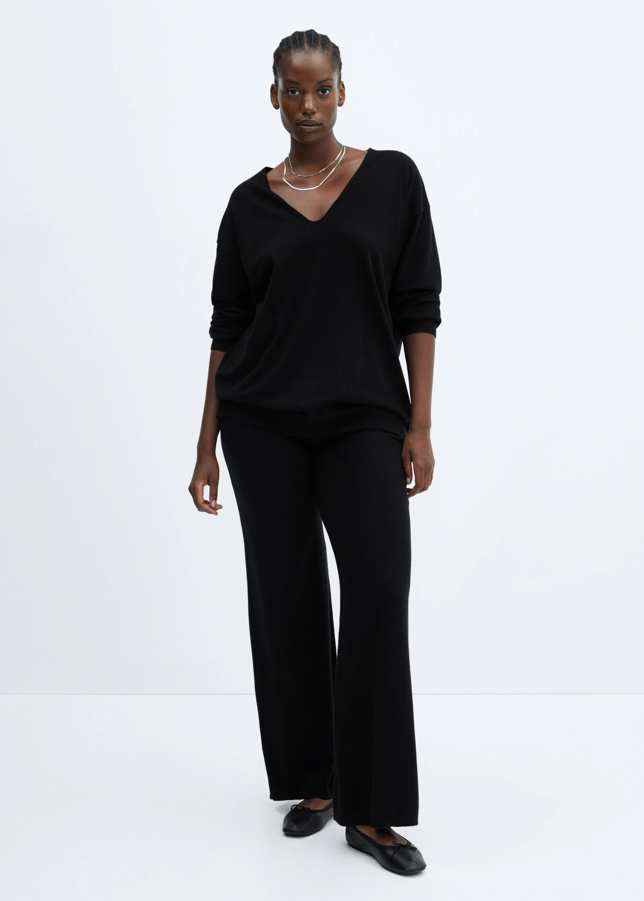 Fine-knit V-neck sweater - Details of the article 3