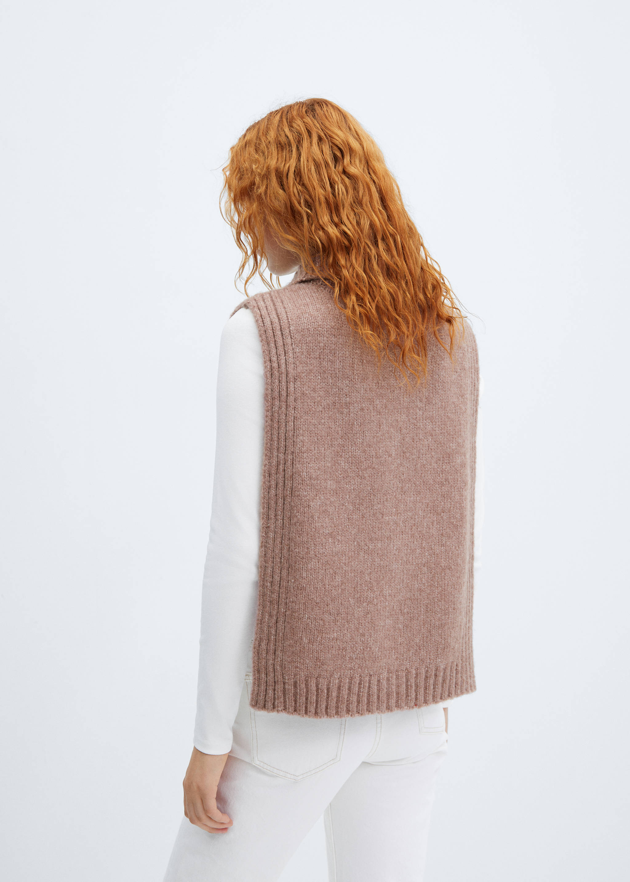 Vesta s průstřihy a výstřihem na zip - Zadní strana zboží