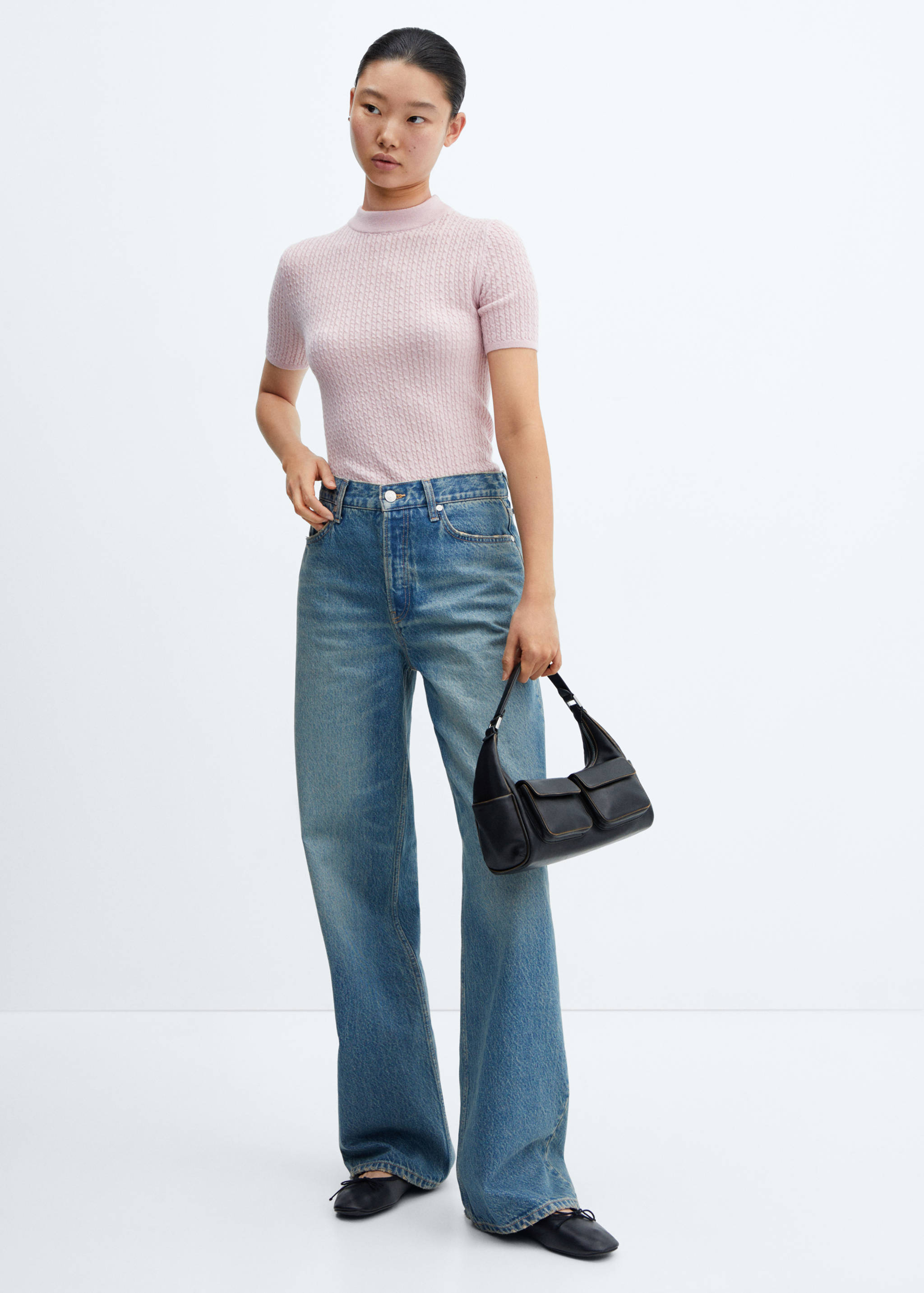 Short-sleeved braided wool sweater - General plane