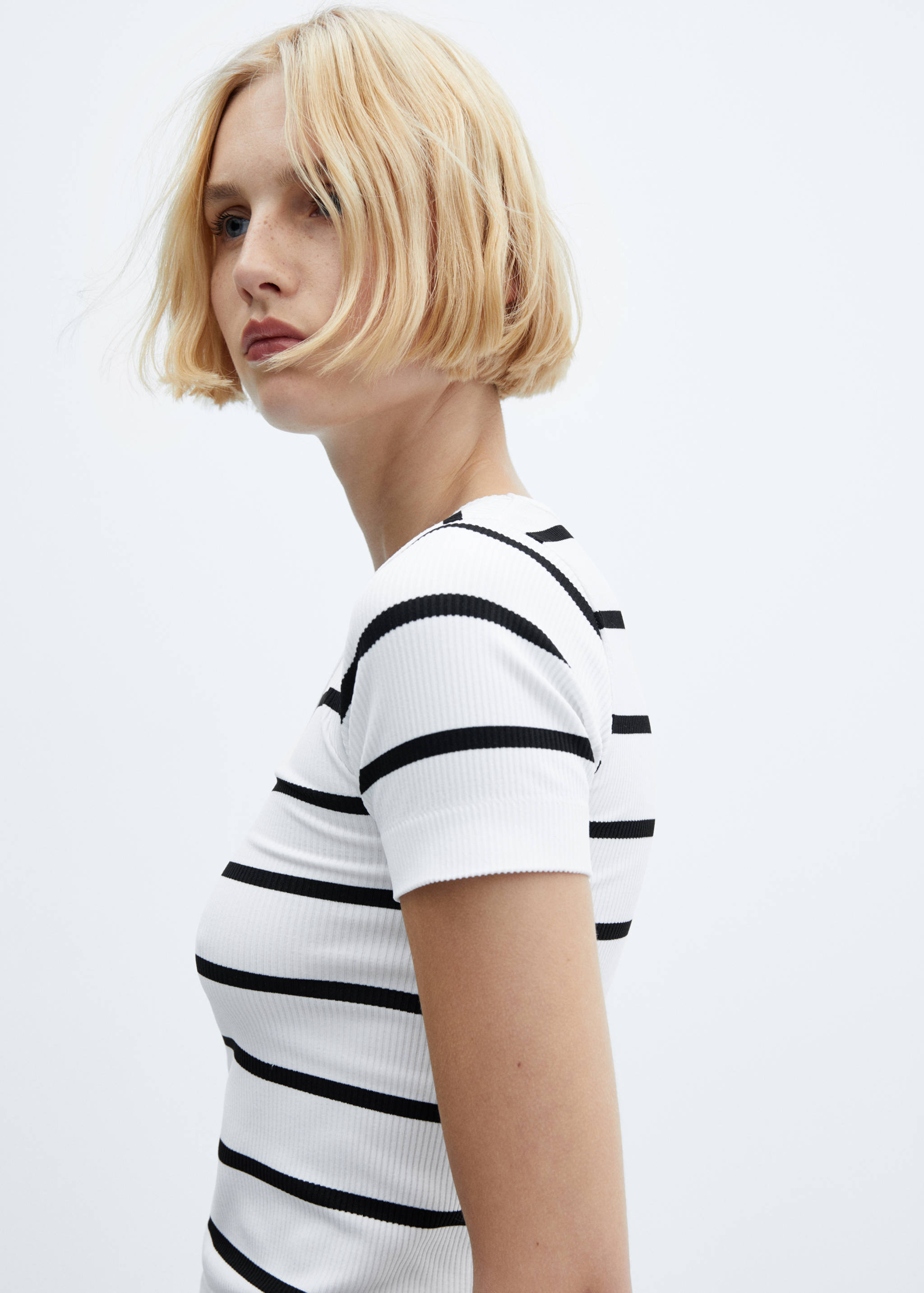 Striped seamless t-shirt - Details of the article 1