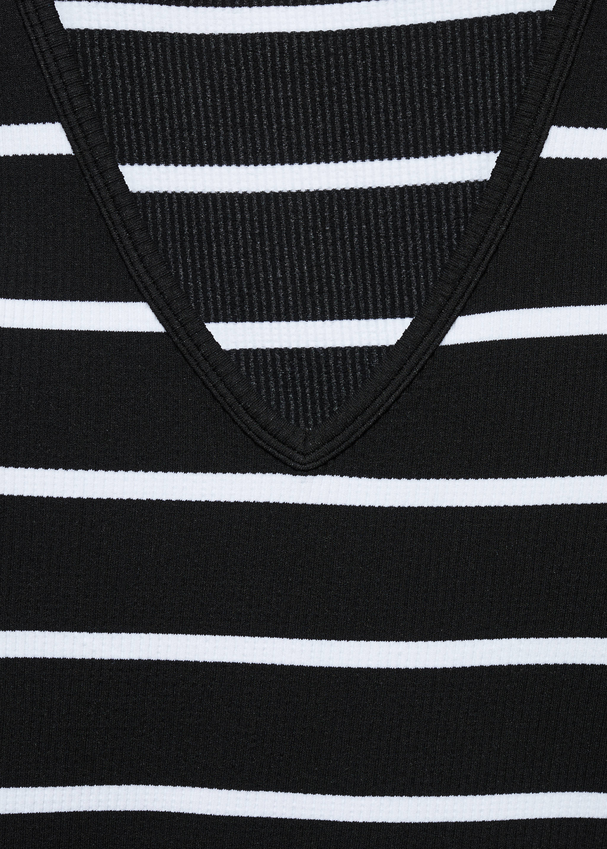 Striped seamless t-shirt - Details of the article 8
