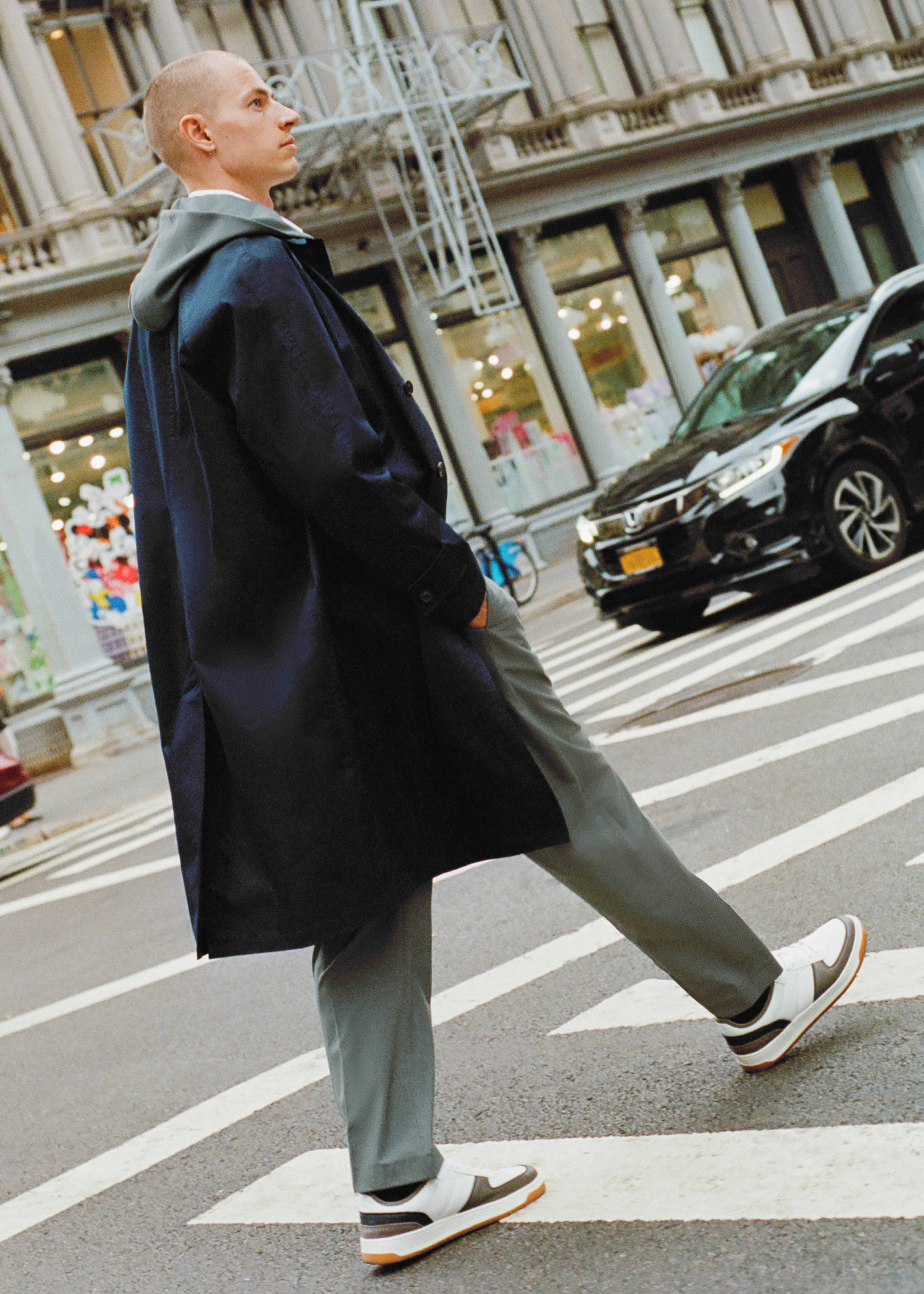 Relaxed-fit wool trousers - Details of the article 5