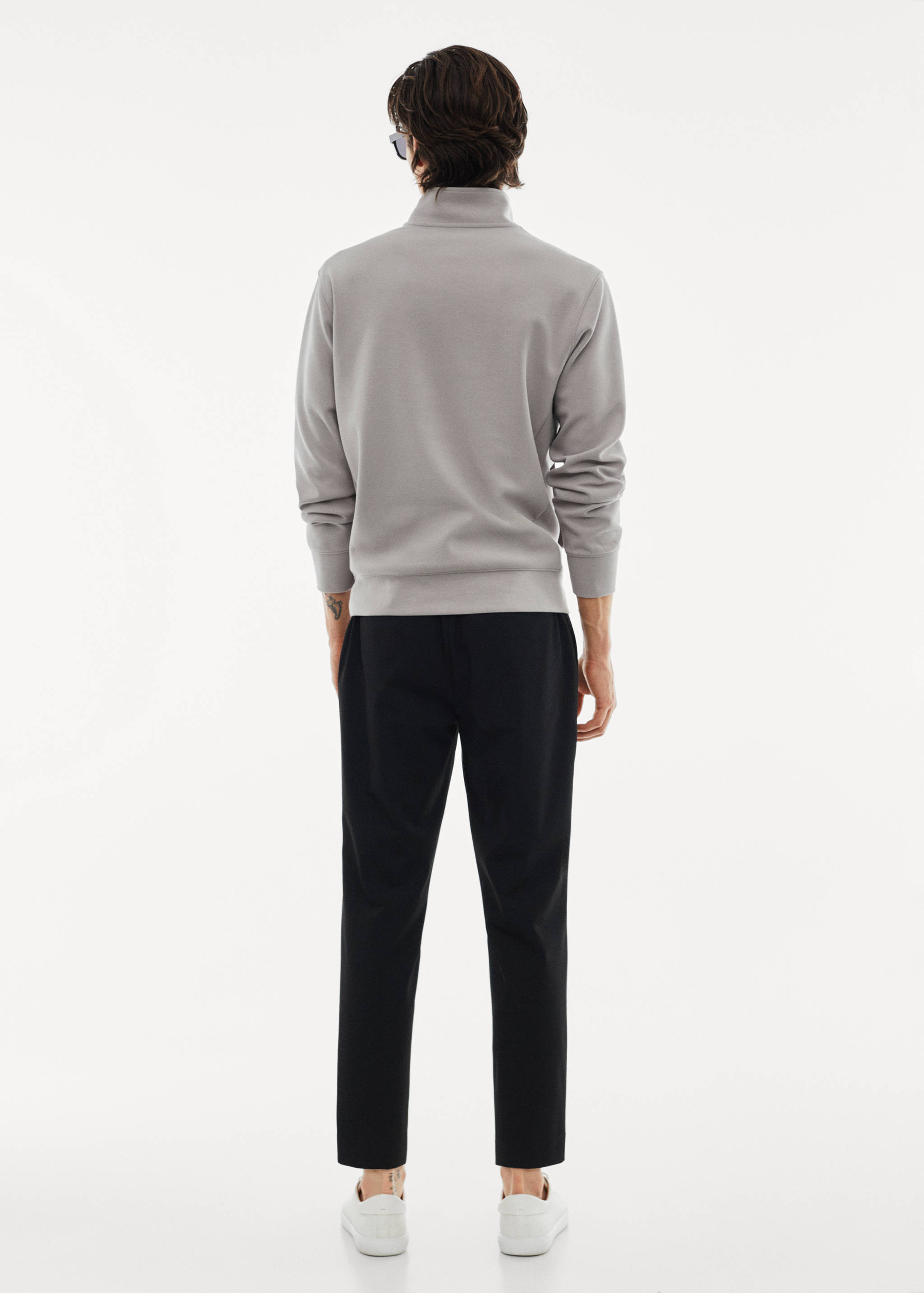 Breathable zip-neck sweatshirt - Reverse of the article