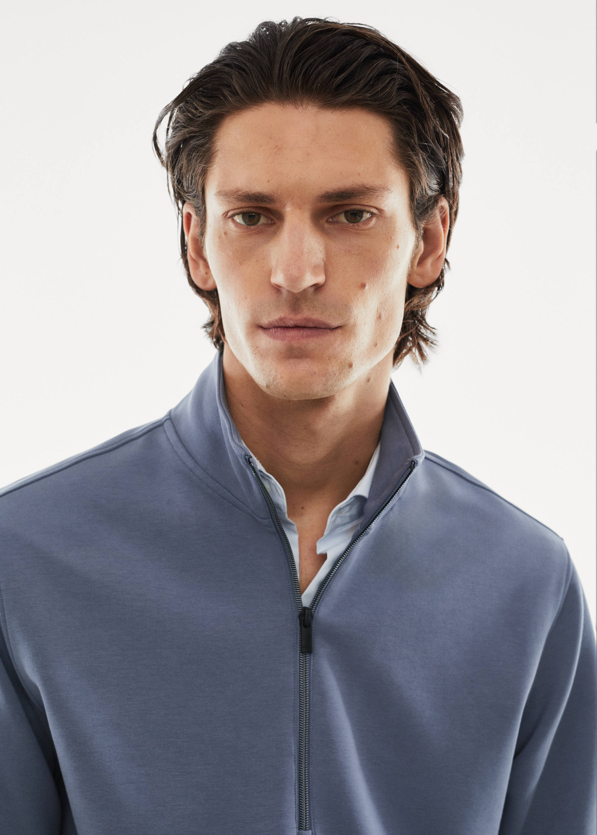 Breathable zip-neck sweatshirt - Details of the article 1