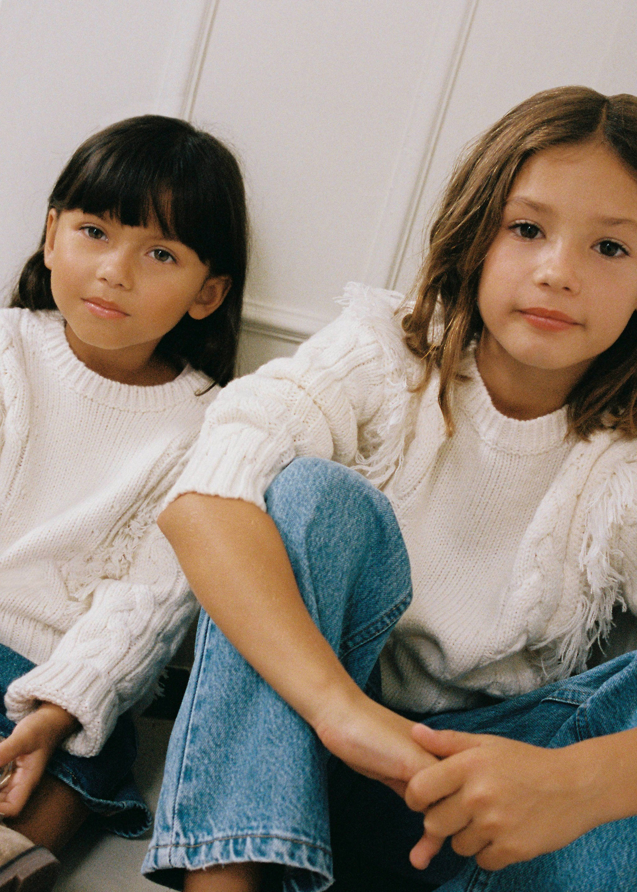 Fringes knit sweater - General plane