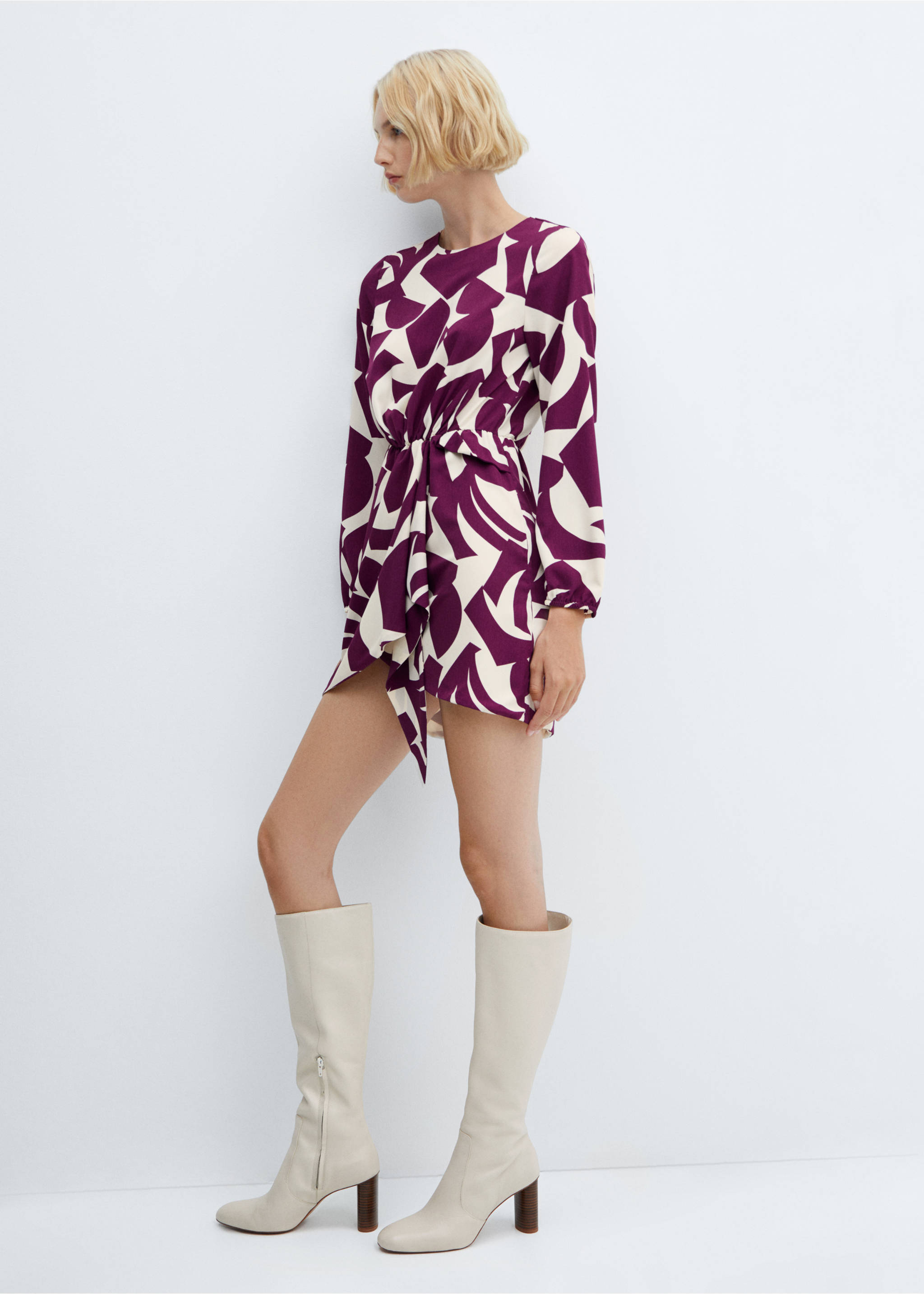 Printed bow dress - Details of the article 2, Burgundy. Ref: 57015982-00.