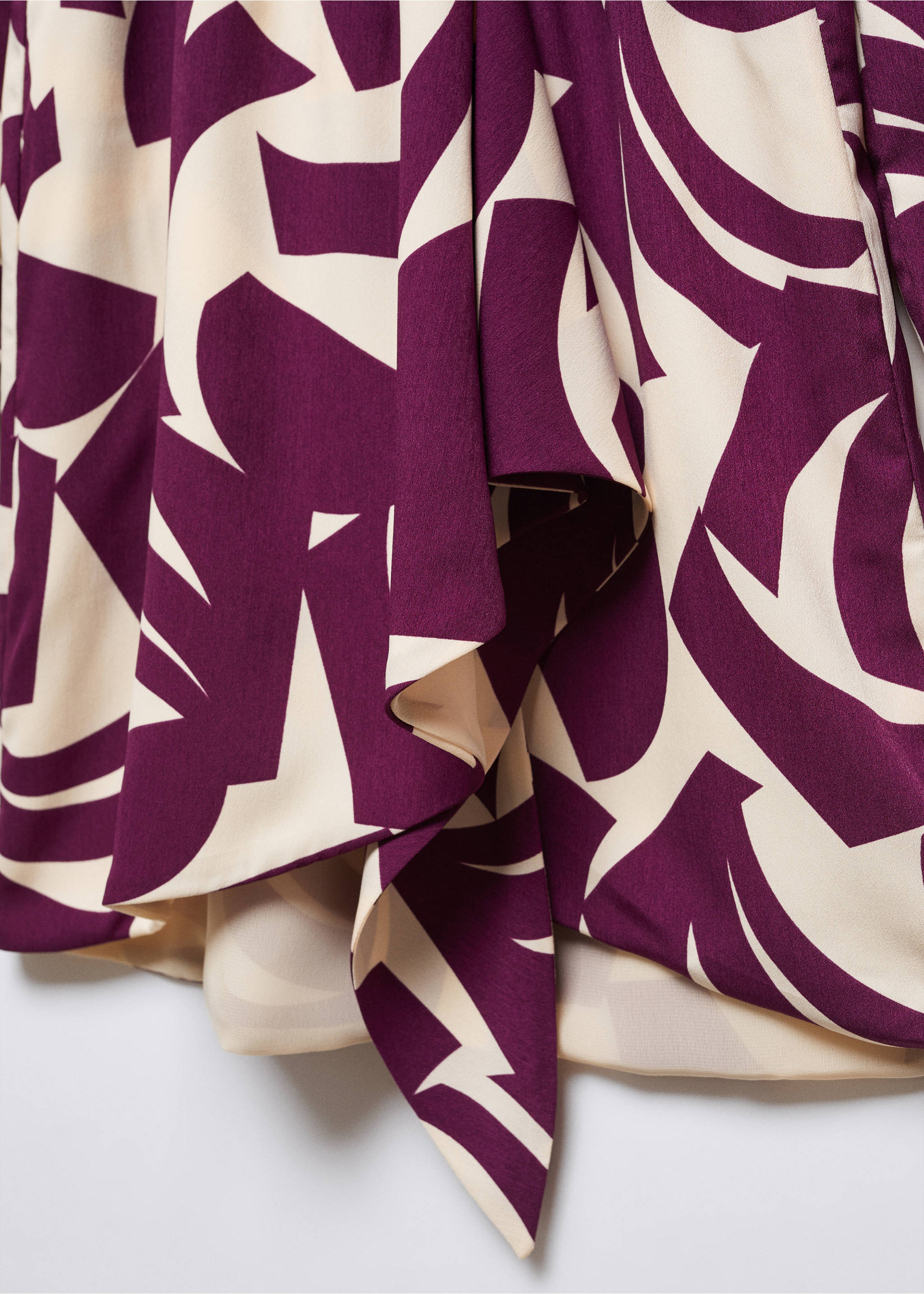 Printed bow dress - Details of the article 8, Burgundy. Ref: 57015982-00.