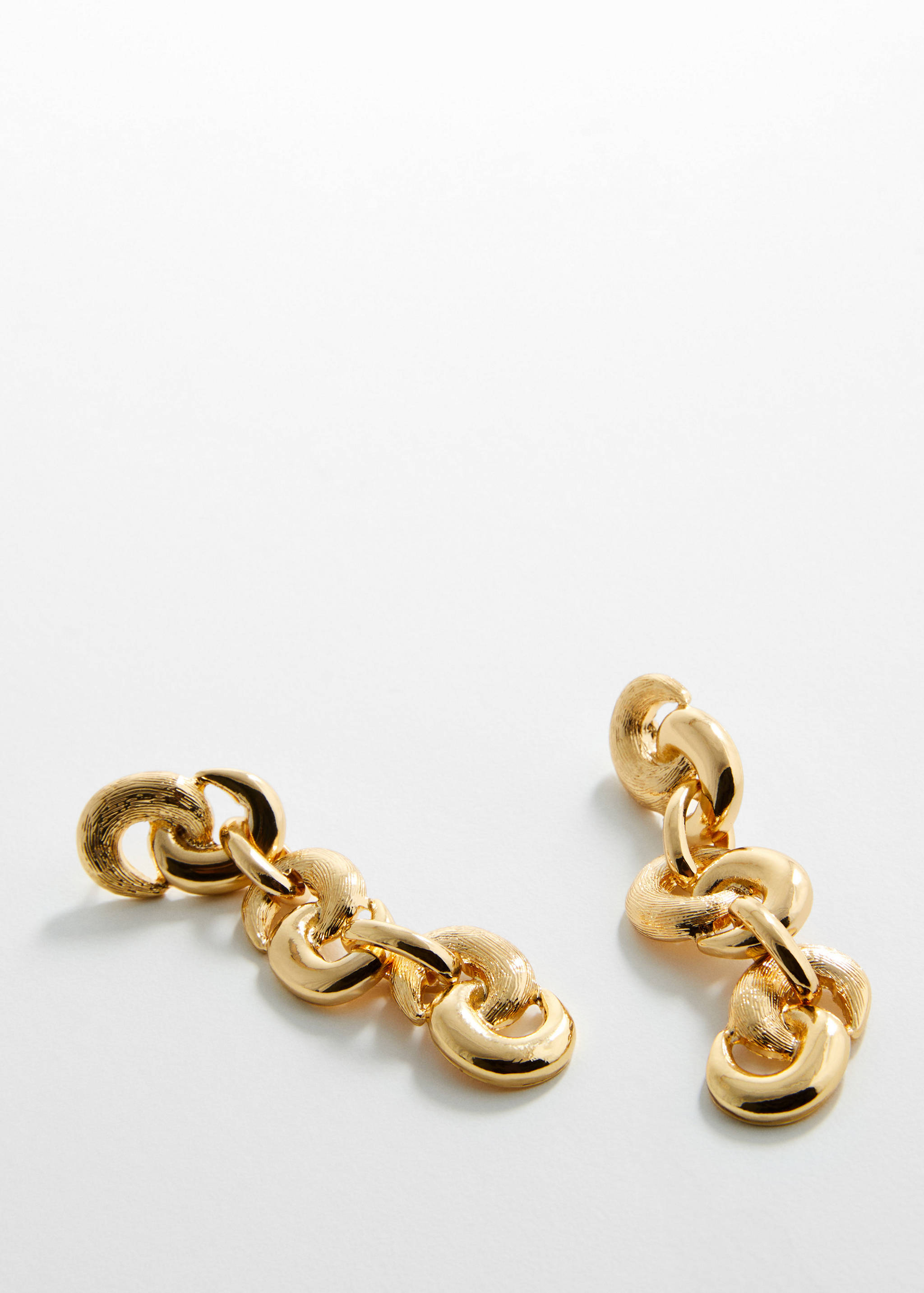 Boucles d'oreilles pendantes anneaux entrelacés - Détail de l'article 1