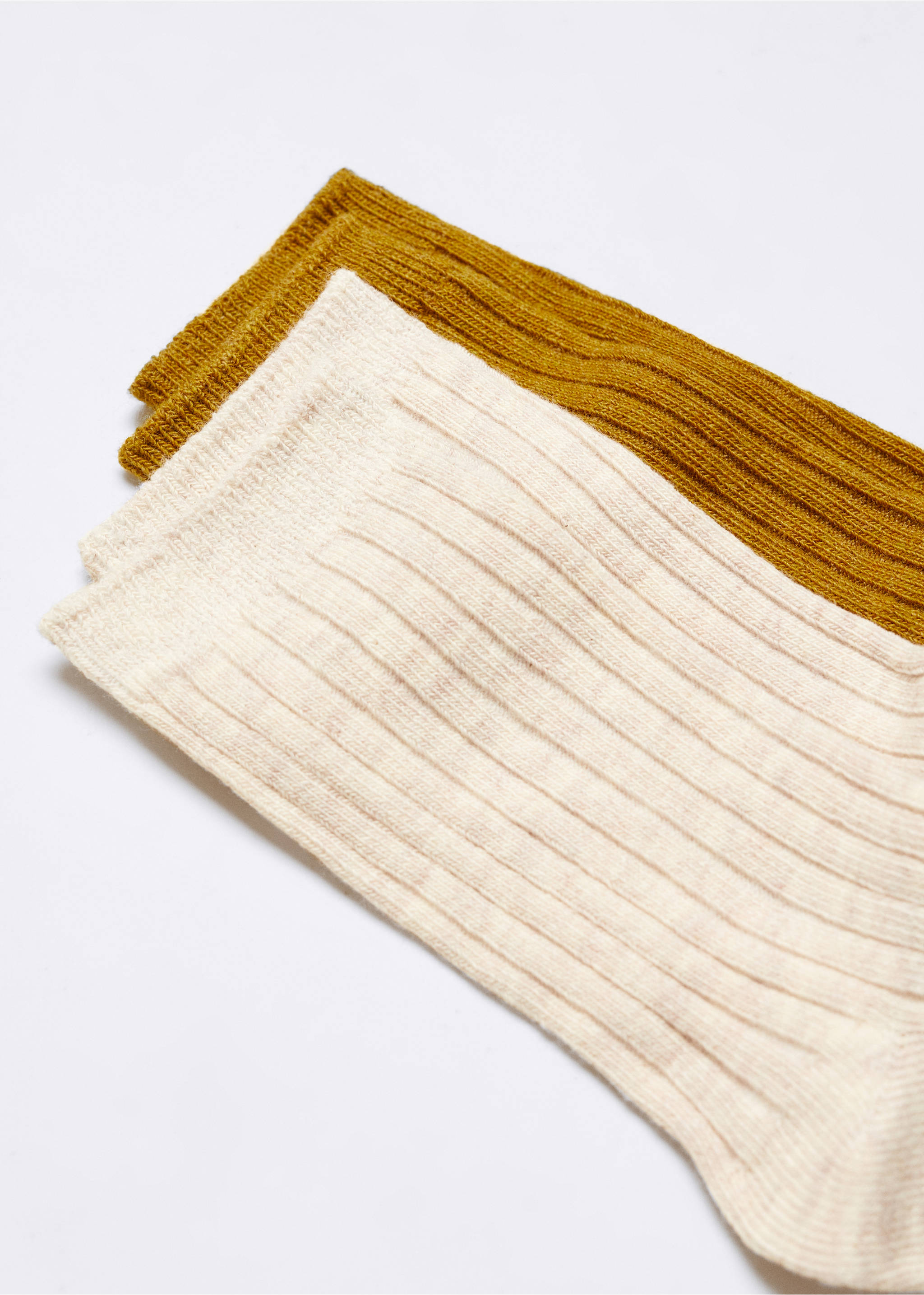 2 knit socks pack - Details of the article 8, Ochre. Ref: 57016016-00.