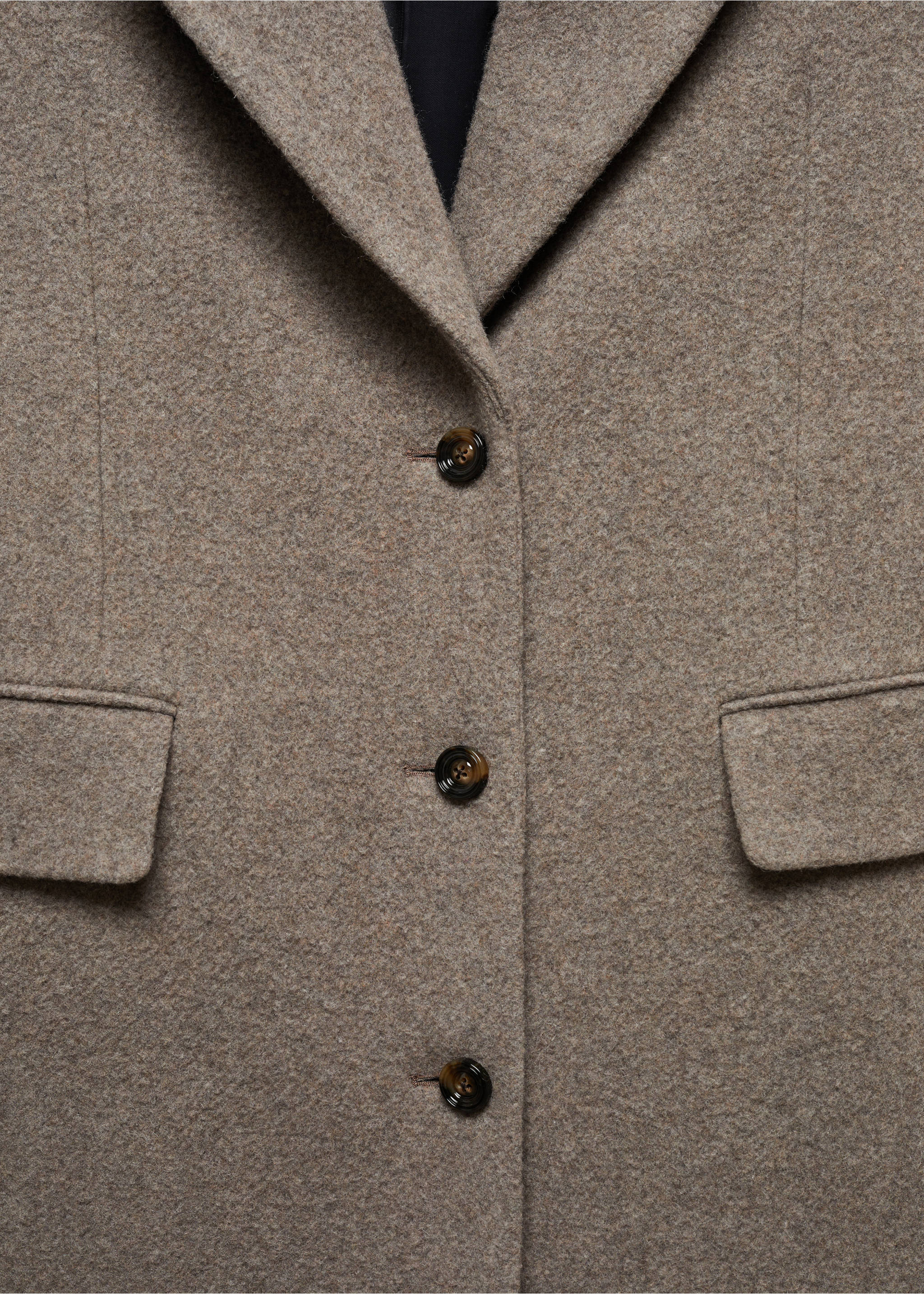 Oversize wool coat - Details of the article 8, Medium Brown. Ref: 57016022-00.