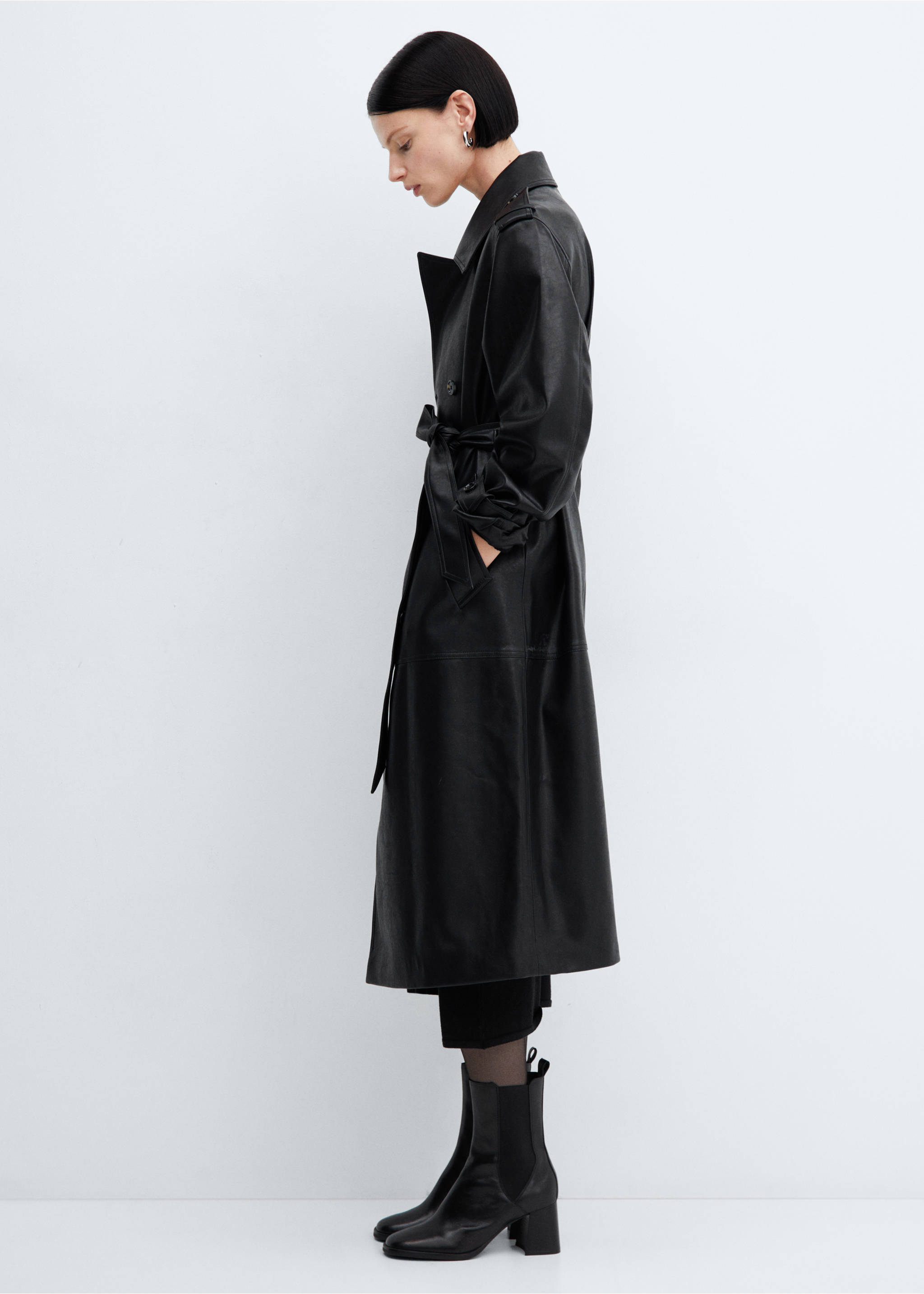 Leather heeled boots - General plane, Black. Ref: 57016032-00.