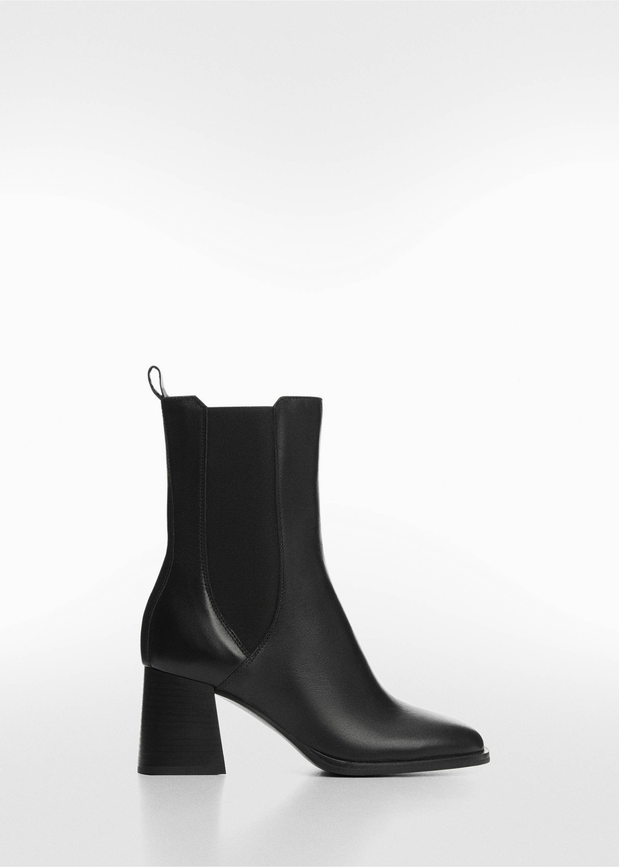 Lederstiefelette mit Absatz - Artikel ohne Model, Schwarz. Ref: 57016032-00.