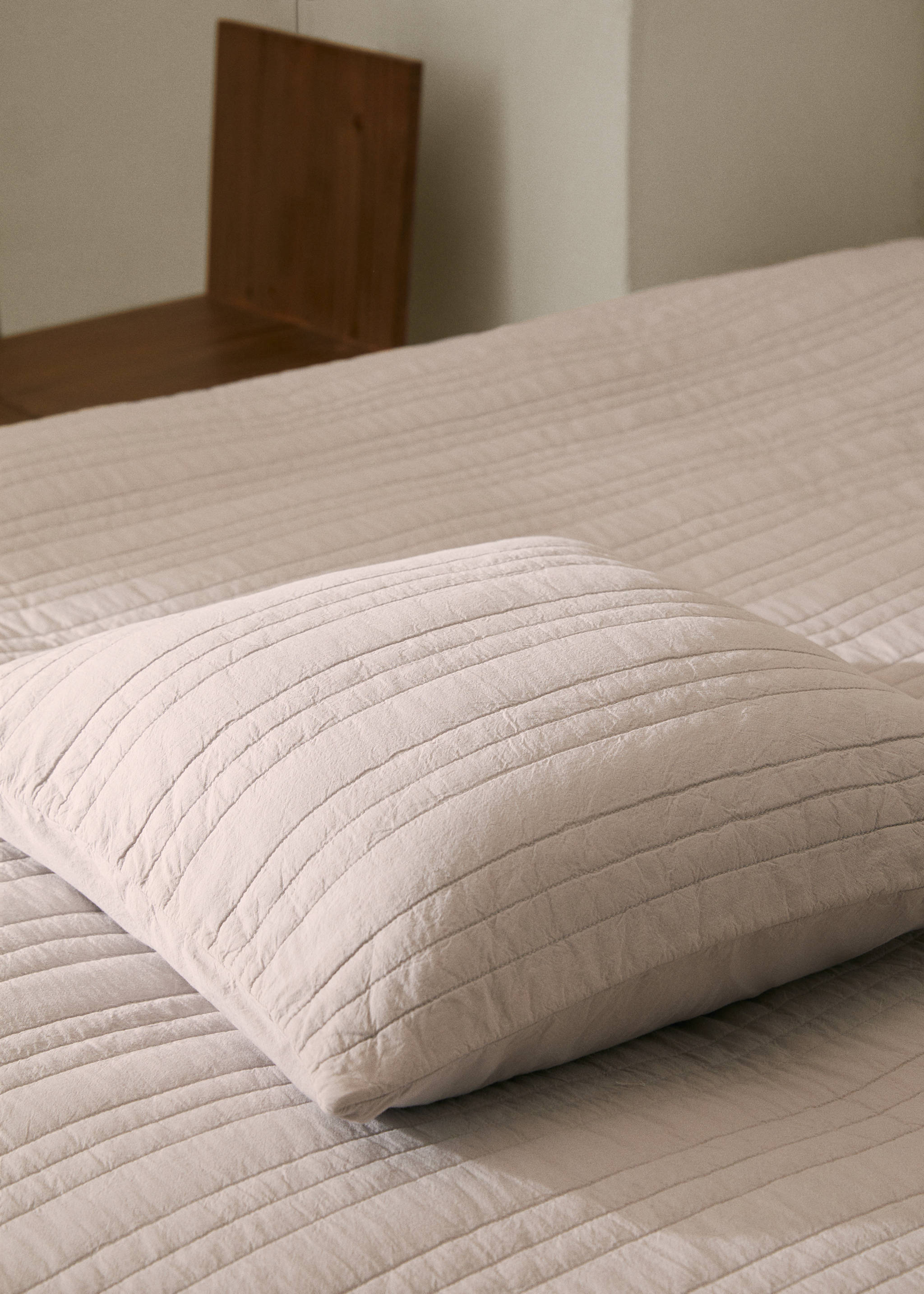 Quiltat kuddöverdrag i bomull - Allmän bild