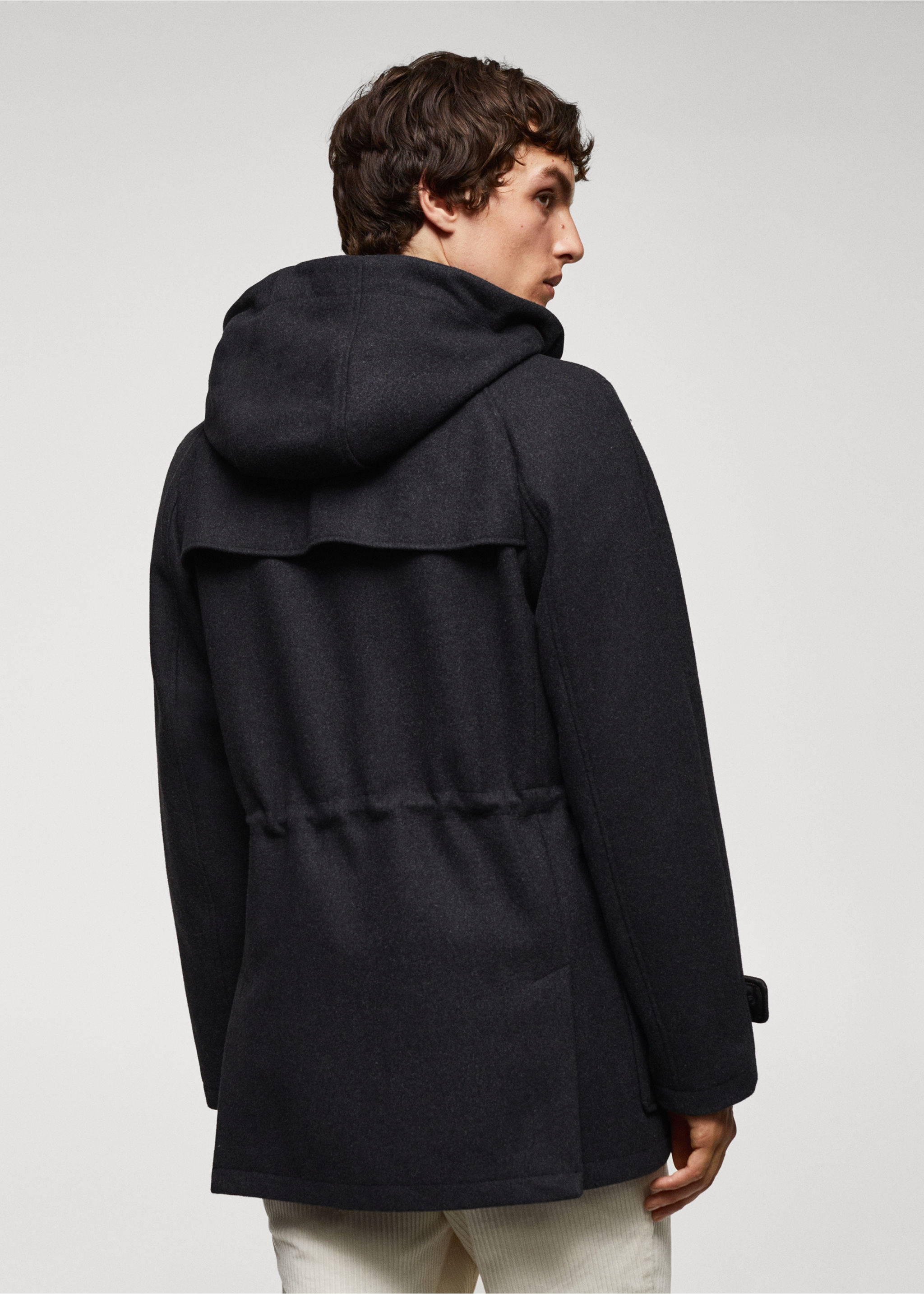 Detachable hood wool coat - Reverse of the article