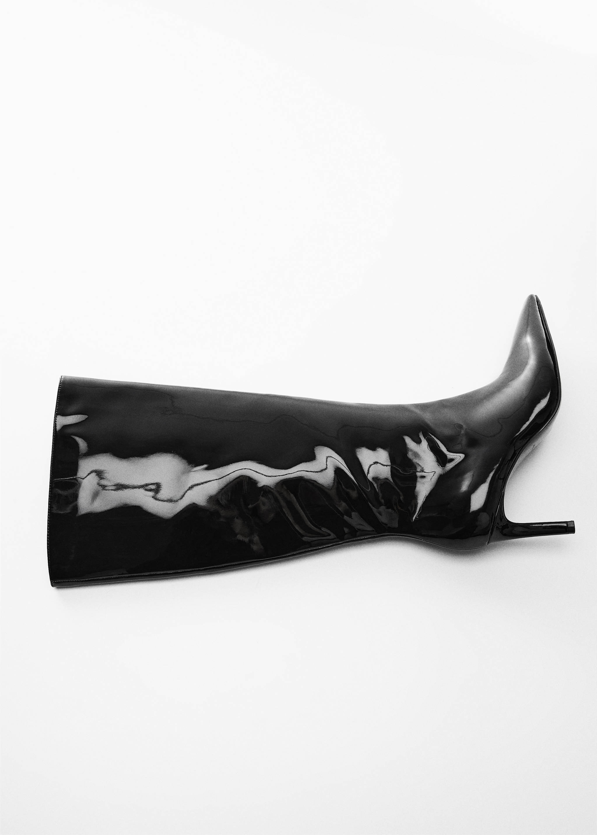 Patent leather-effect heeled boots - Details of the article 5