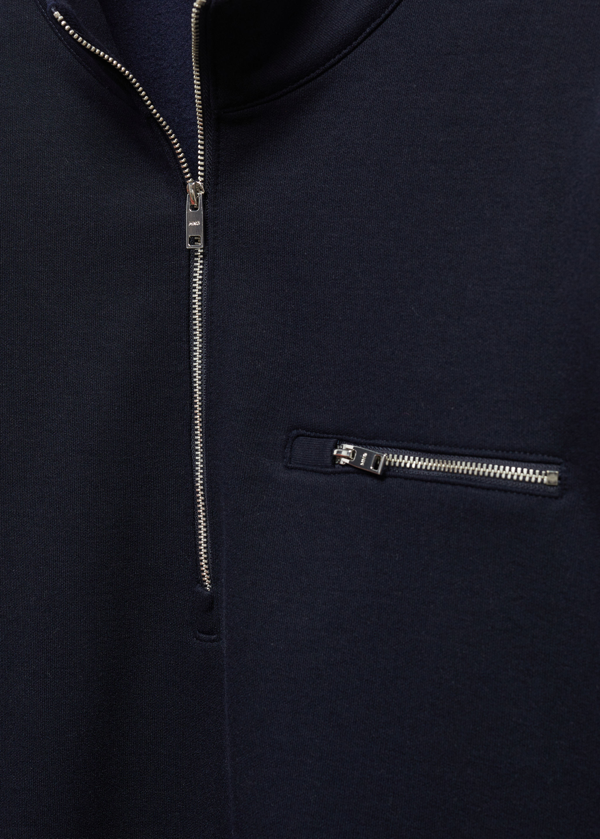 Baumwoll-Sweatshirt mit Zip-Kragen - Detail des Artikels 8