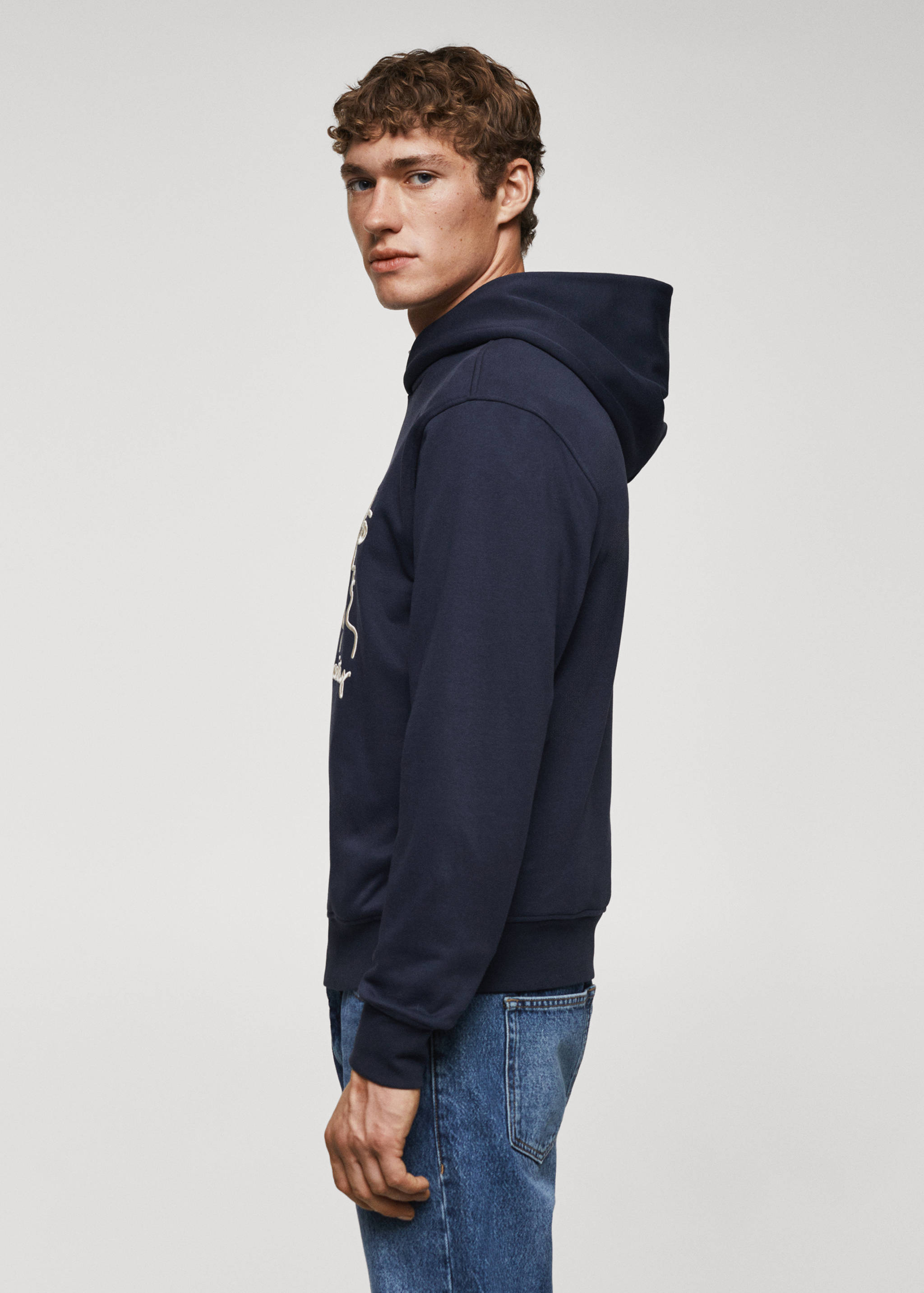 Embroidered hoodie - Details of the article 2