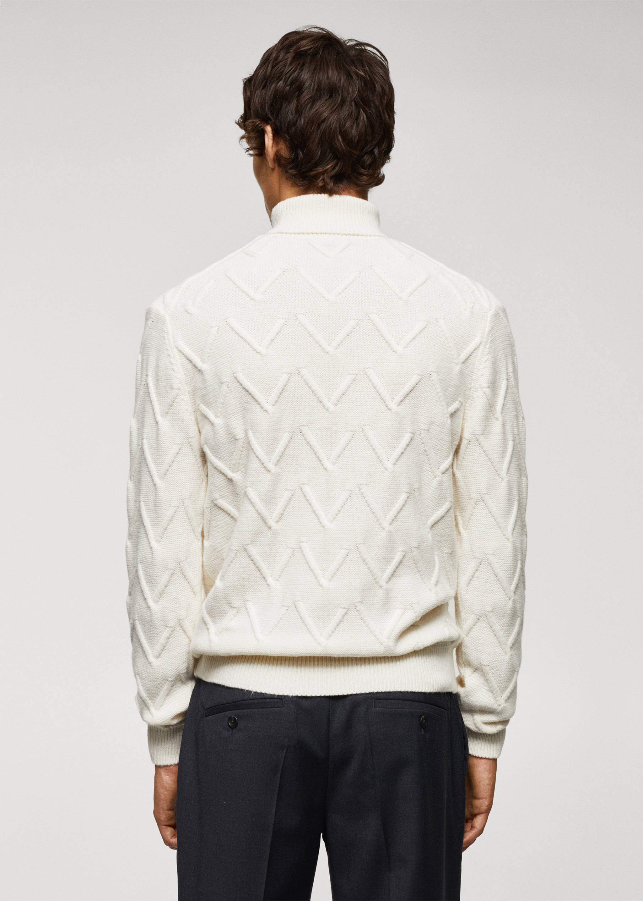 Structured wool sweater - Reverse of the article, White. Ref: 57017753-00.