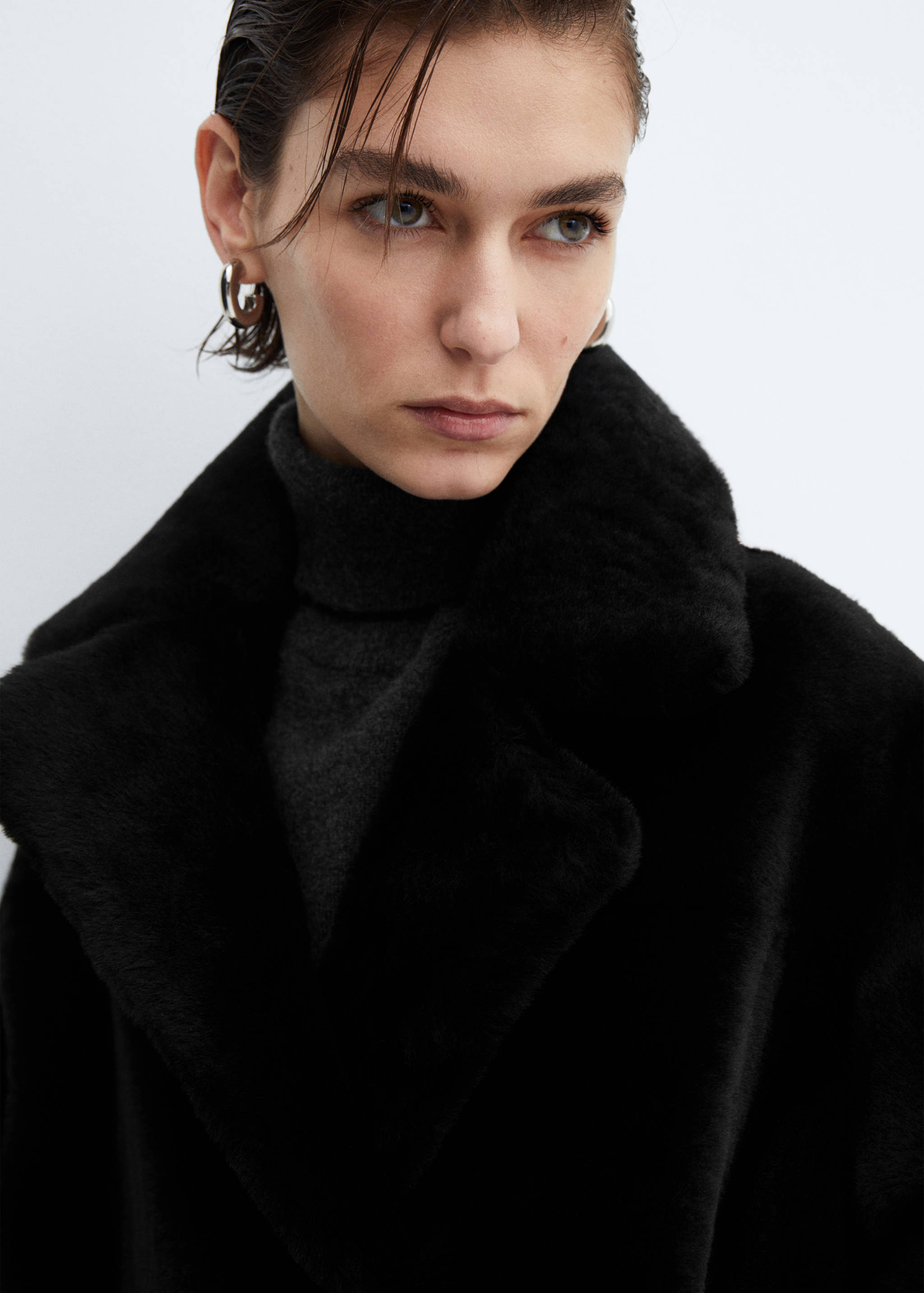 Shearling-lined leather jacket - Details of the article 6