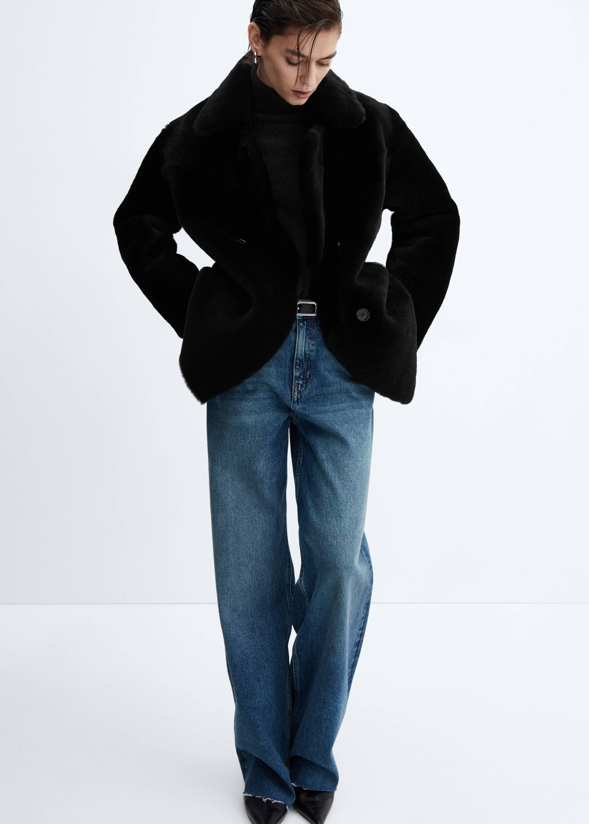 Shearling-lined leather jacket - Details of the article 2