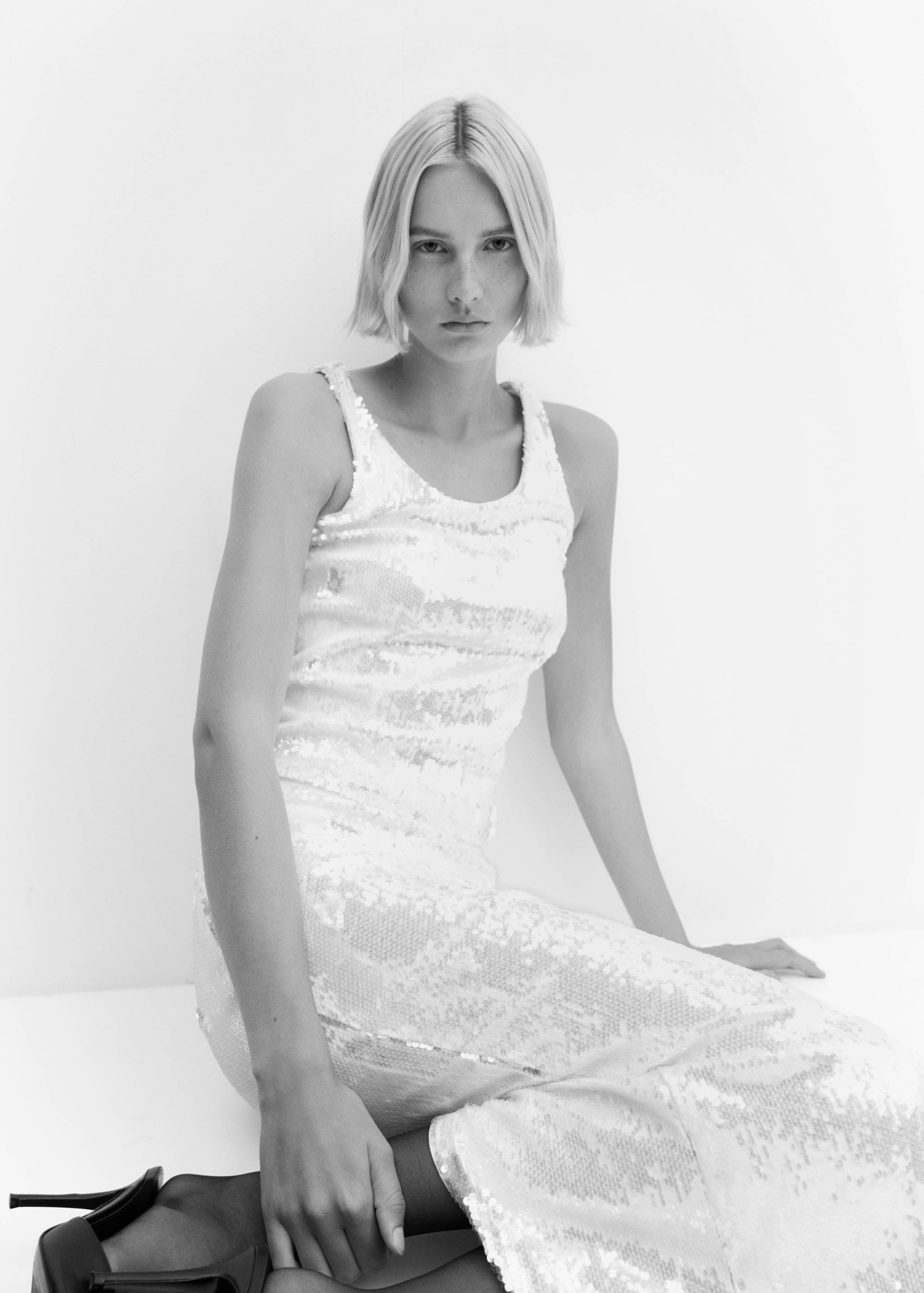 Sequined tank top - Details of the article 2