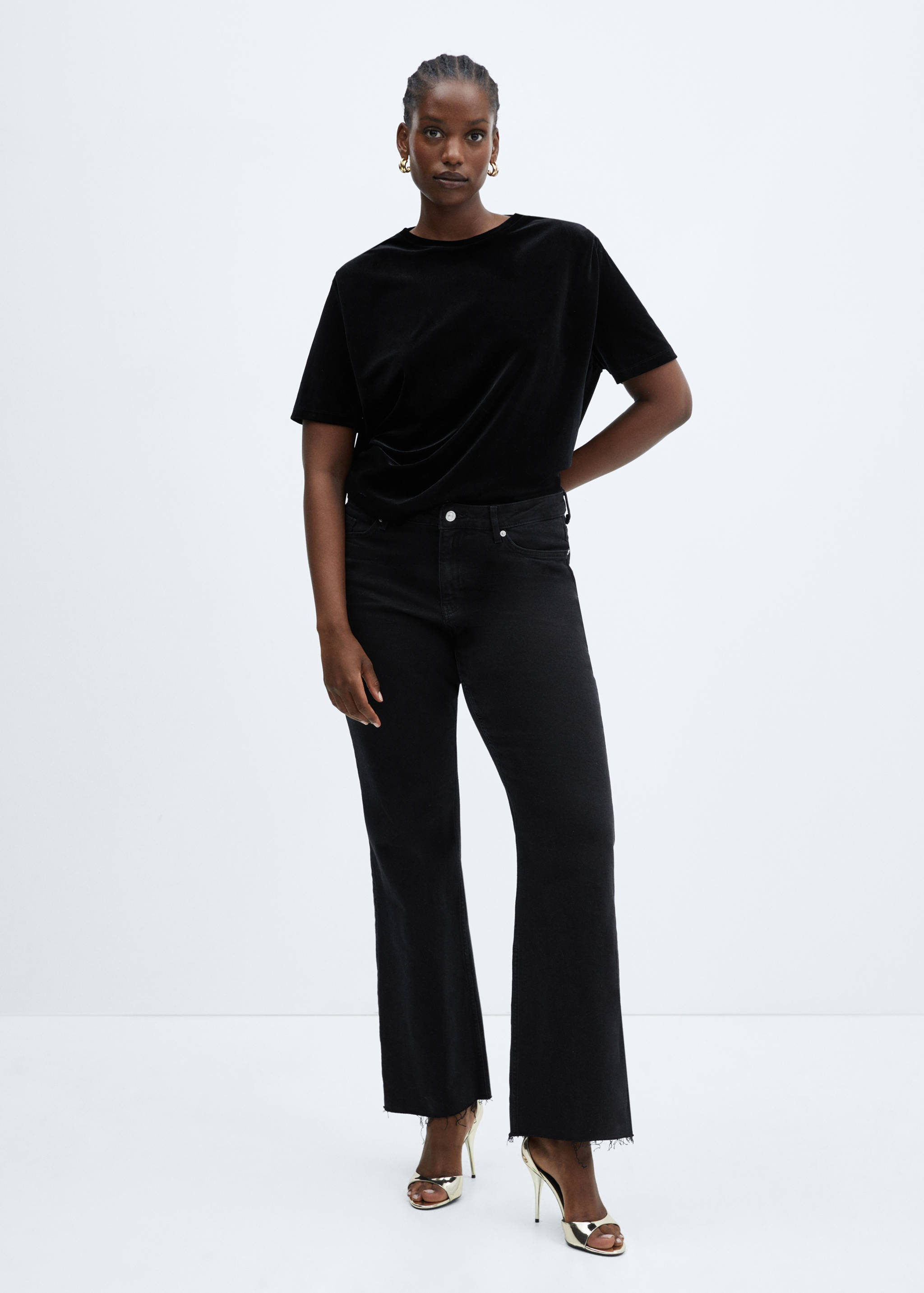 T-shirt with velvet shoulder pads - Details of the article 3