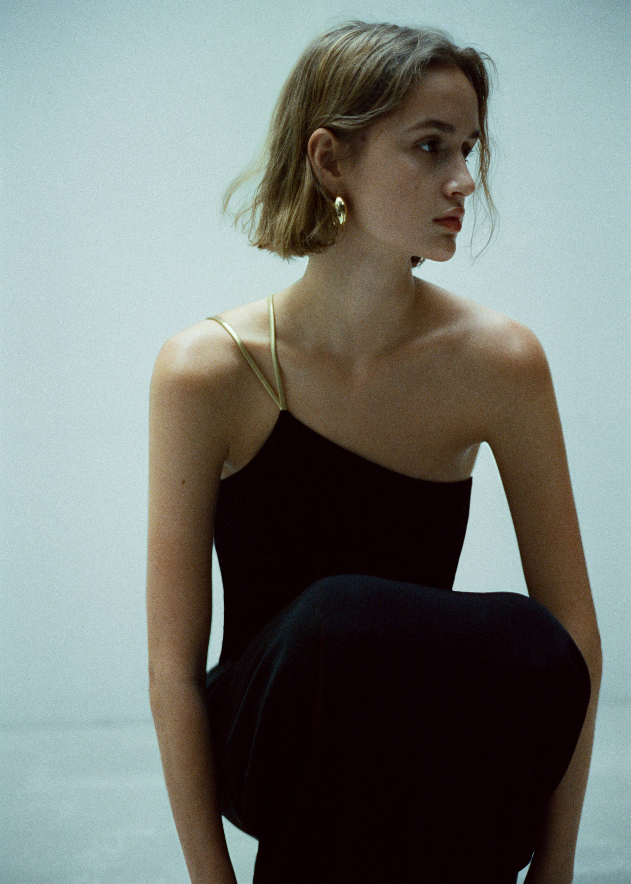 Asymmetrical dress with metallic double straps - Details of the article 6