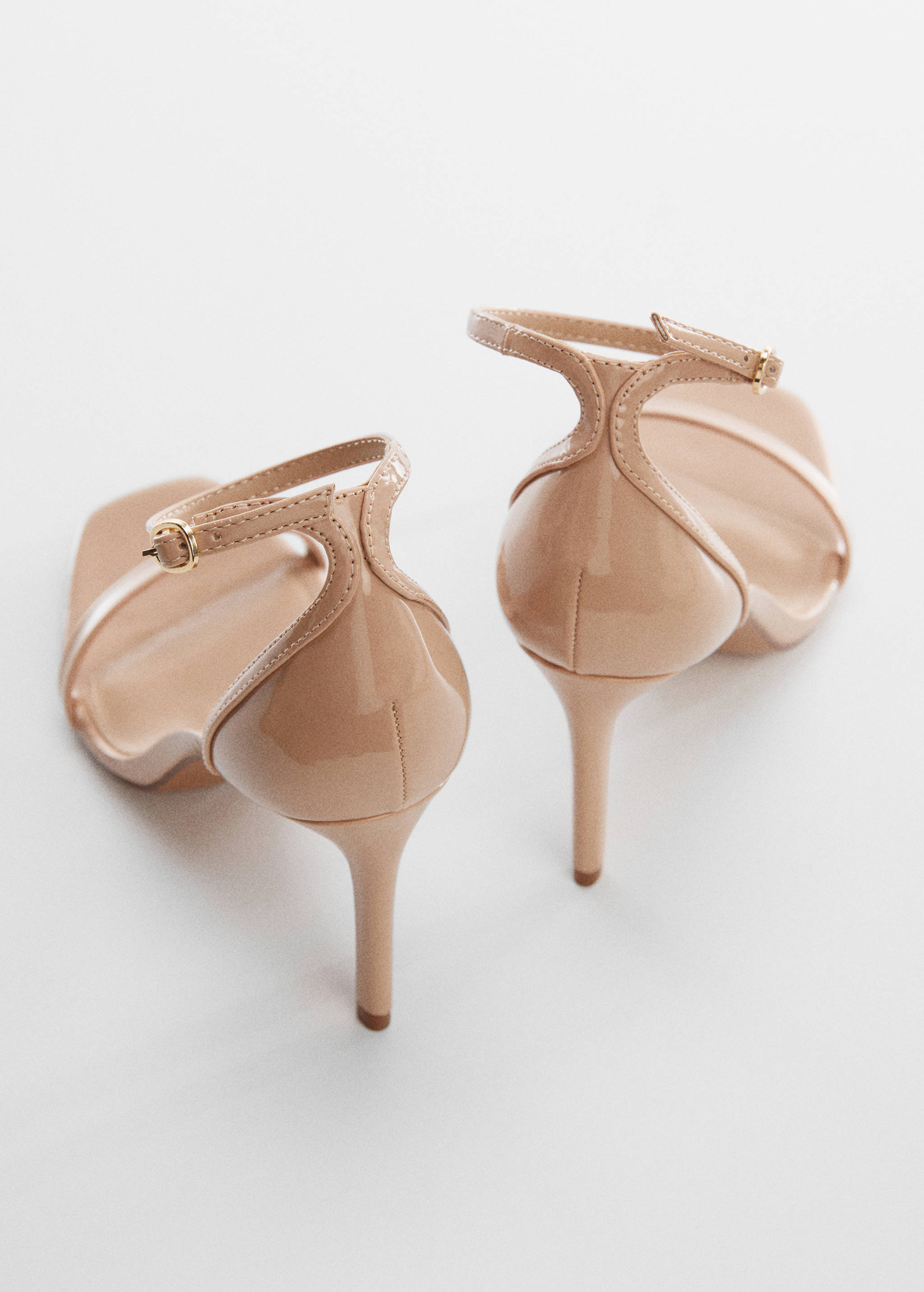 Strapped patent finish sandals - Details of the article 1