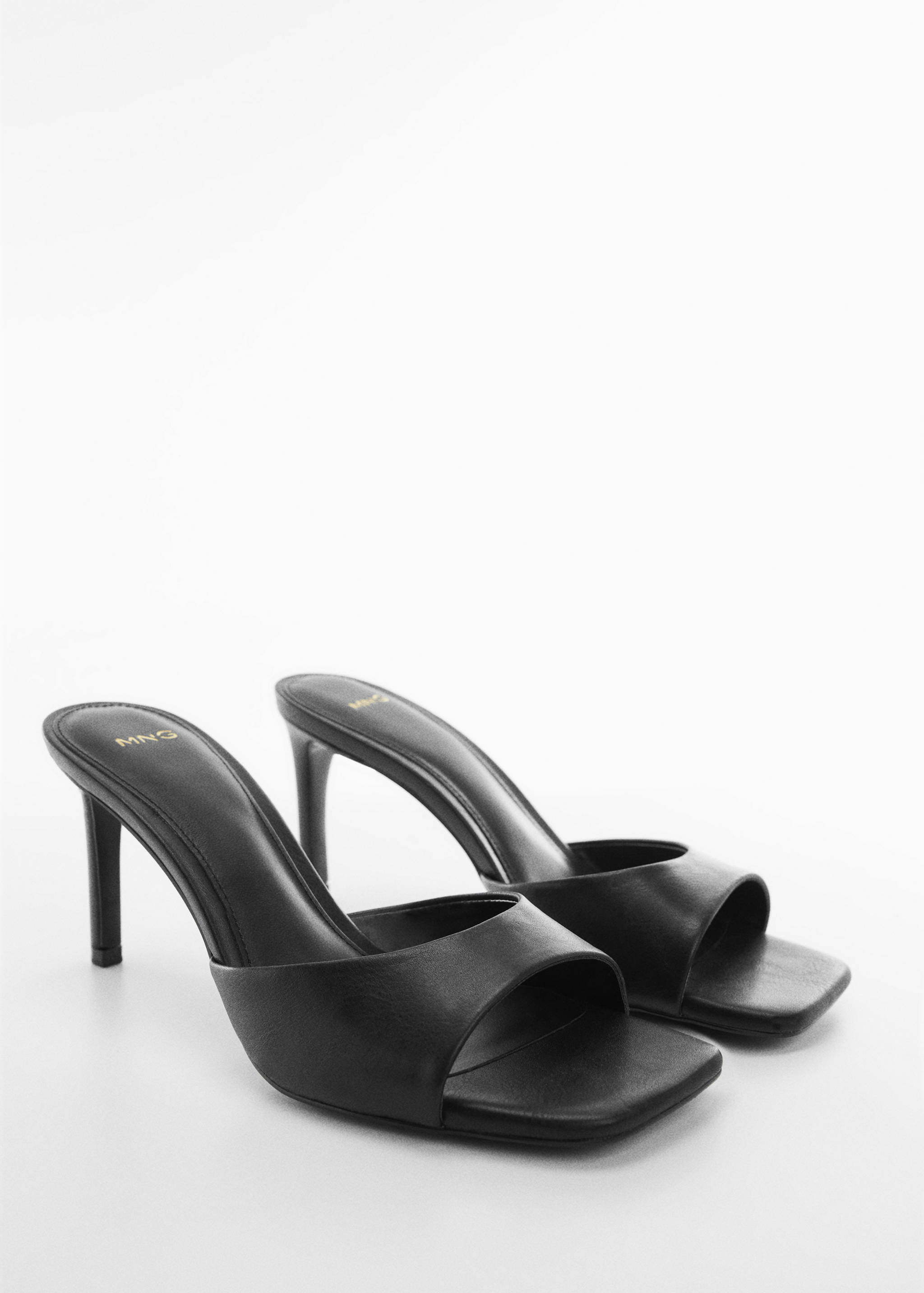 Strappy heeled sandals - Medium plane