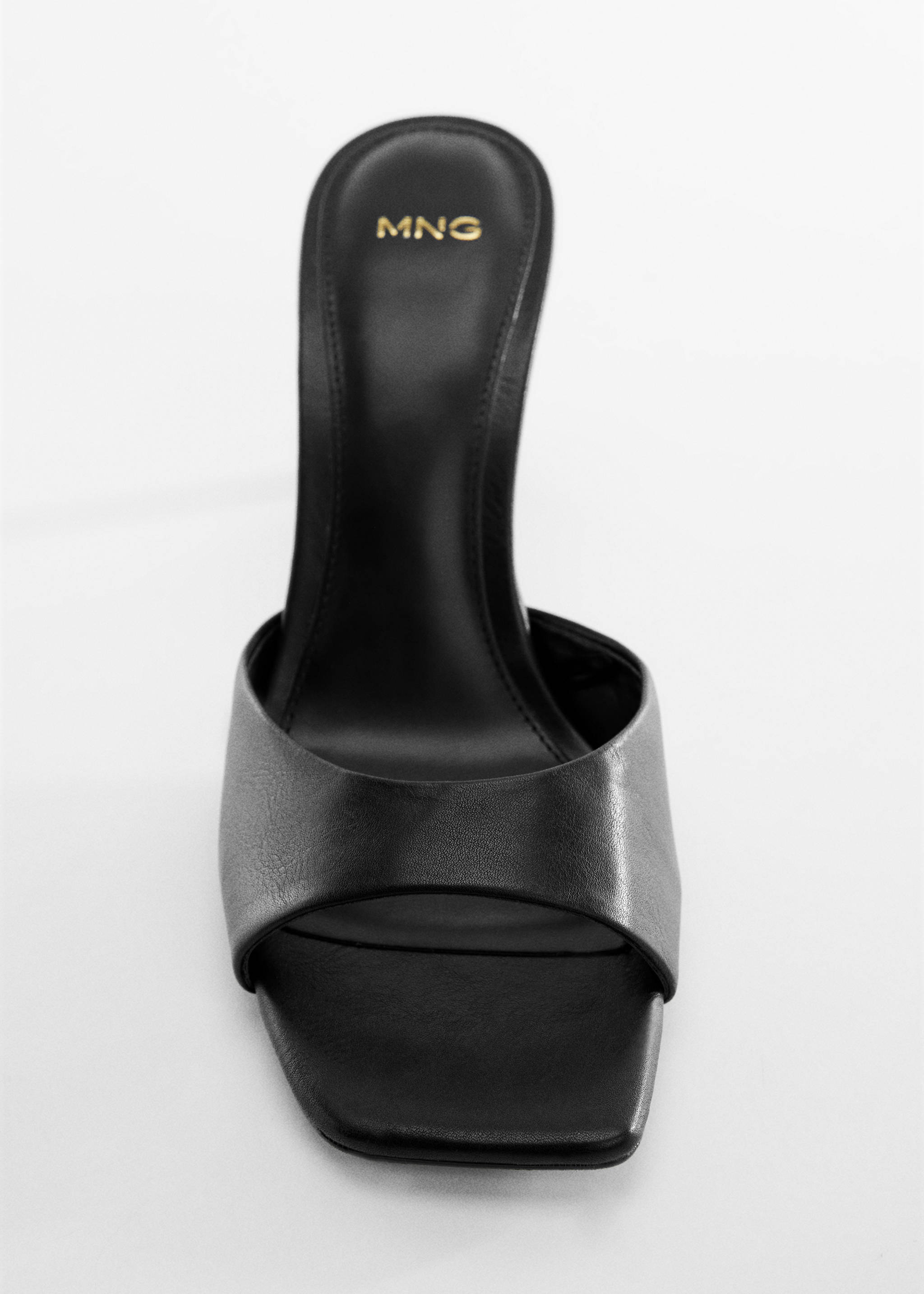 Strappy heeled sandals - Details of the article 2
