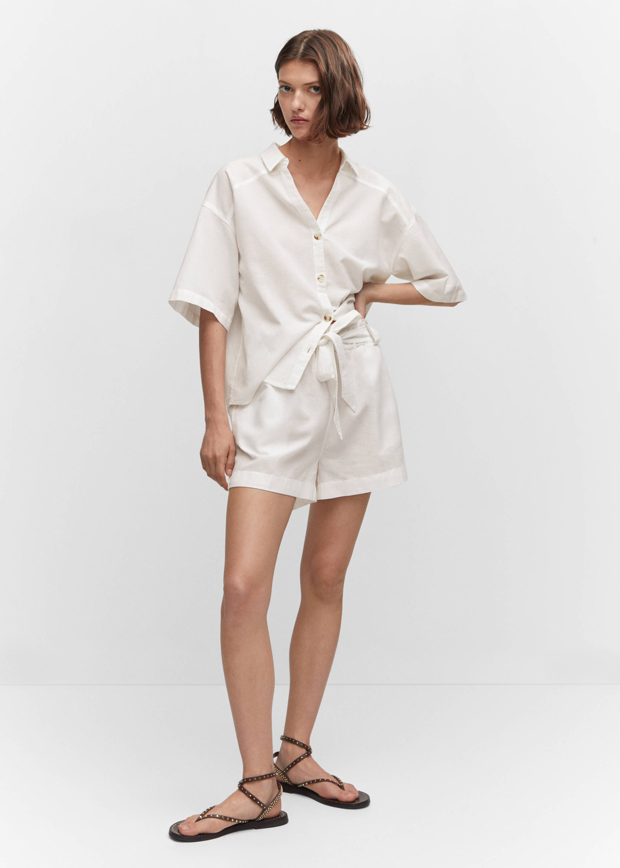 Cotton linen shorts - General plane