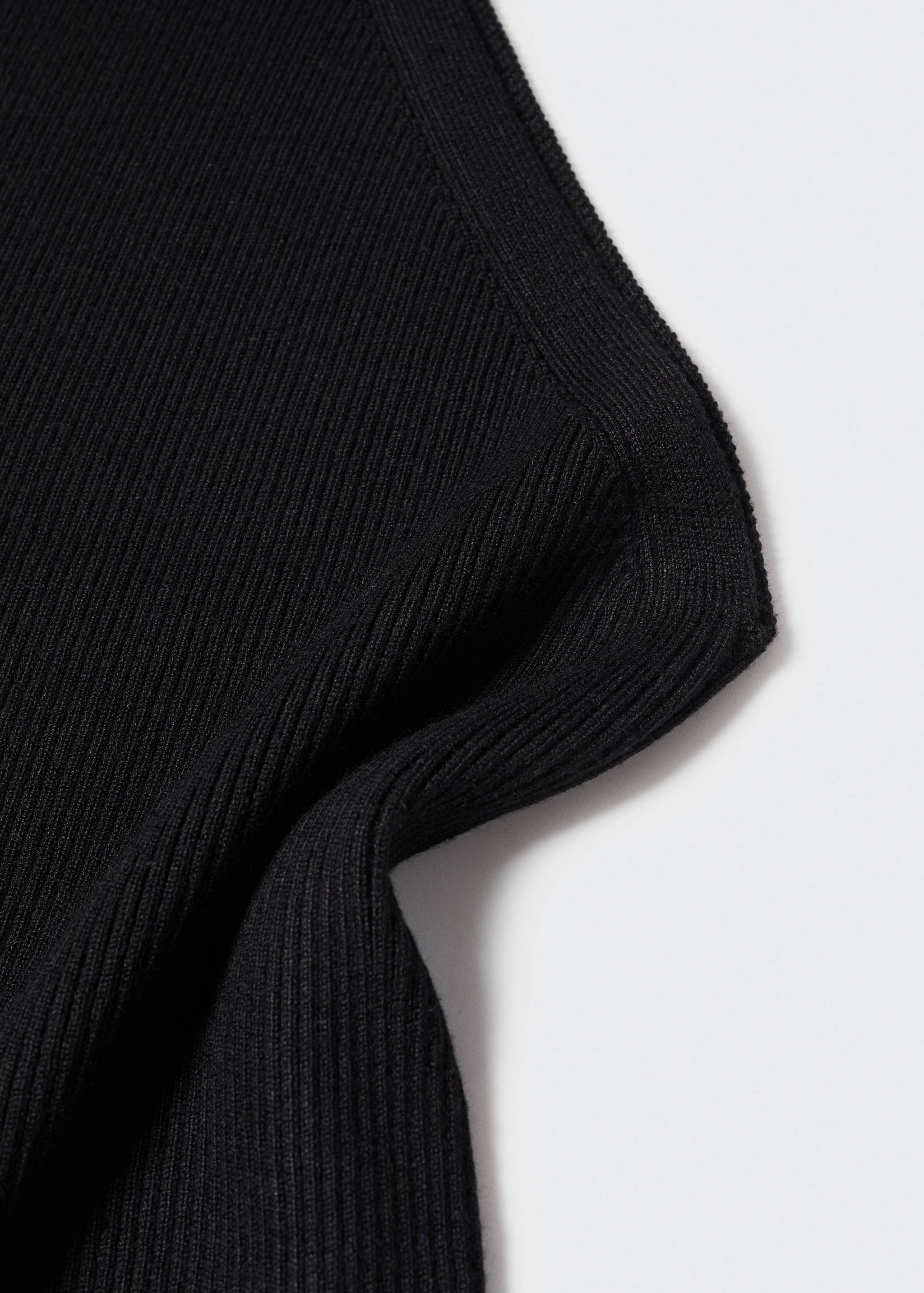 Asymmetrical-neck knitted top - Details of the article 8