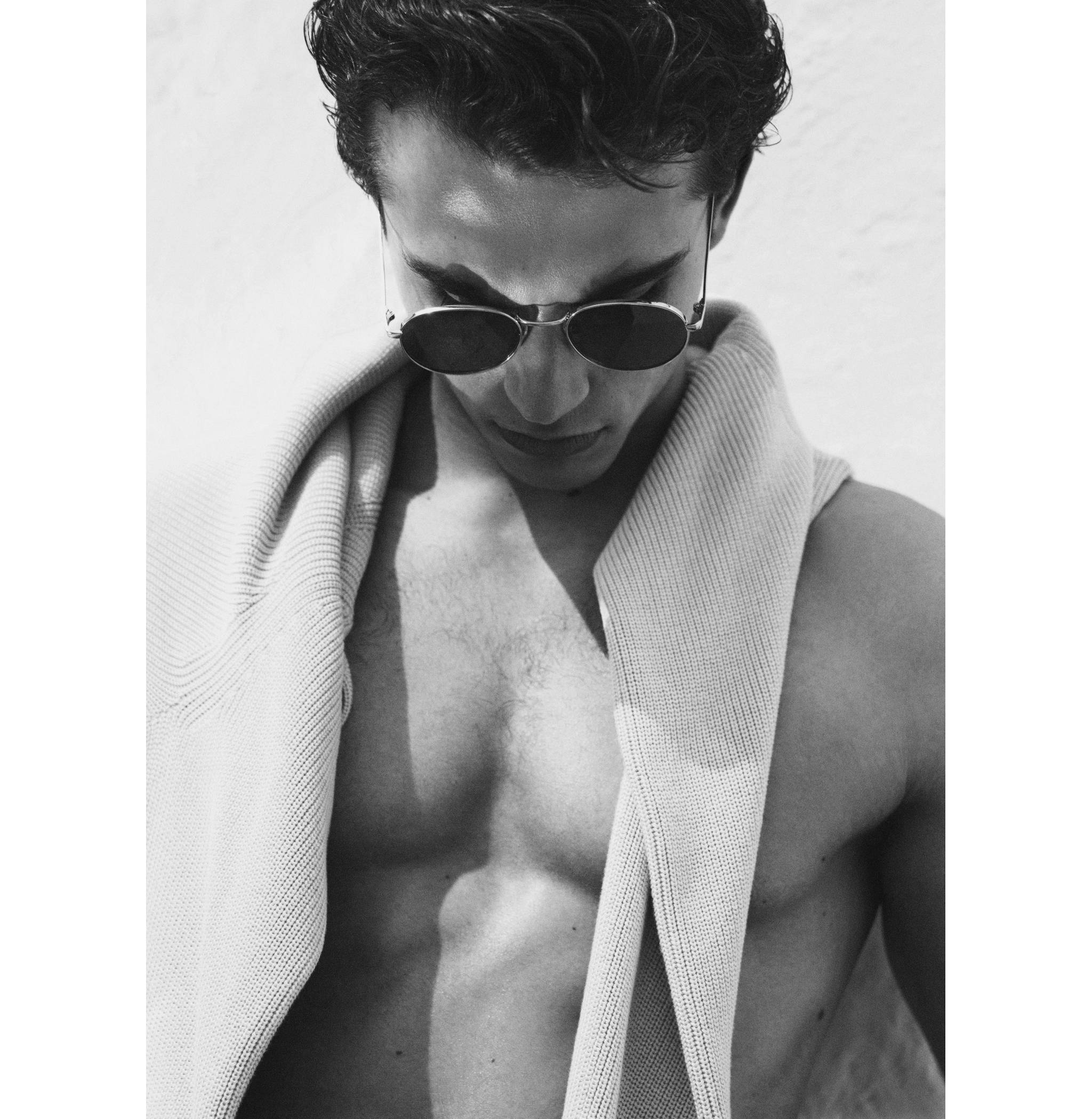 Ochelari de soare polarizați - Plan general