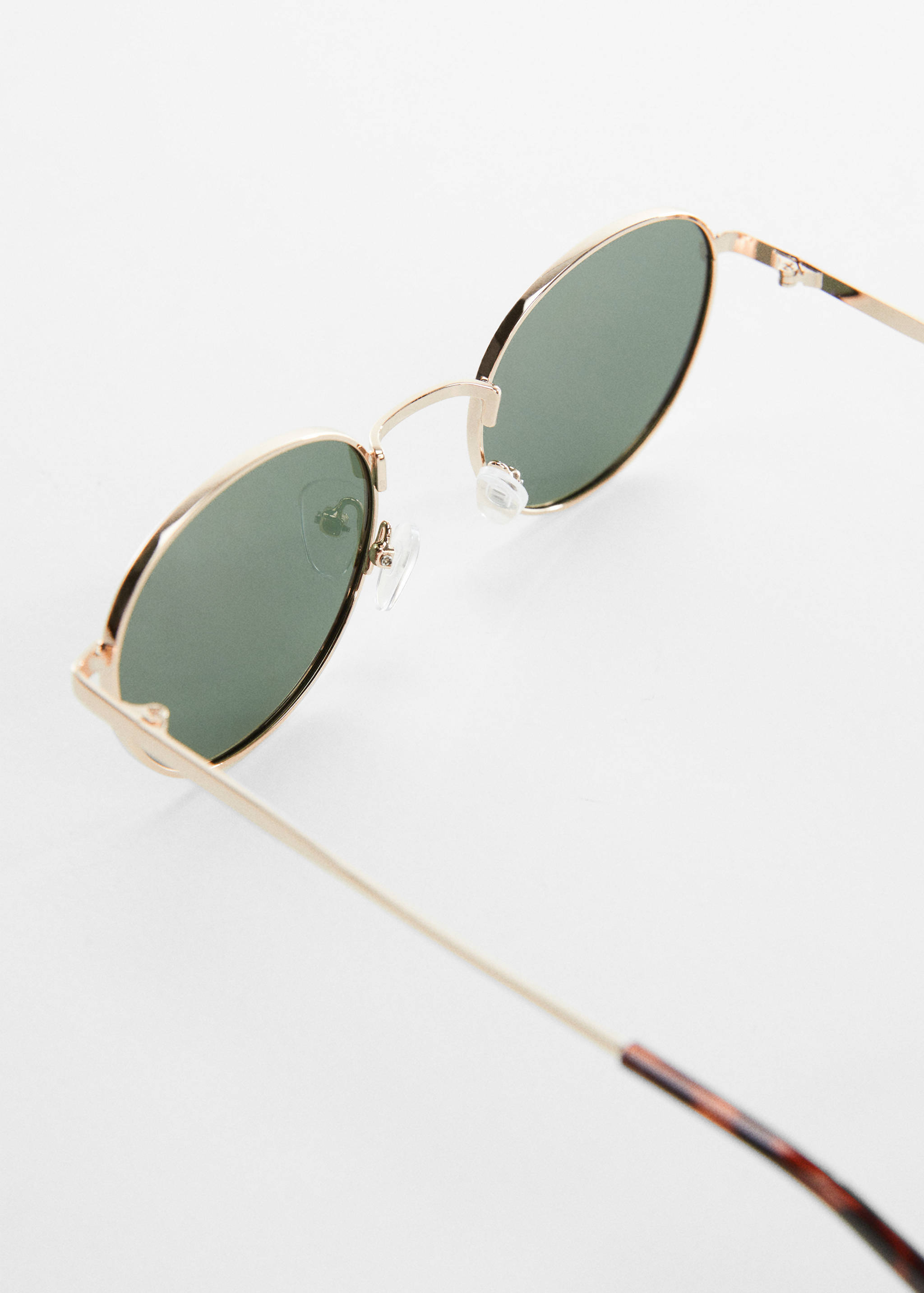 Ochelari de soare polarizați - Detaliu al articolului 1