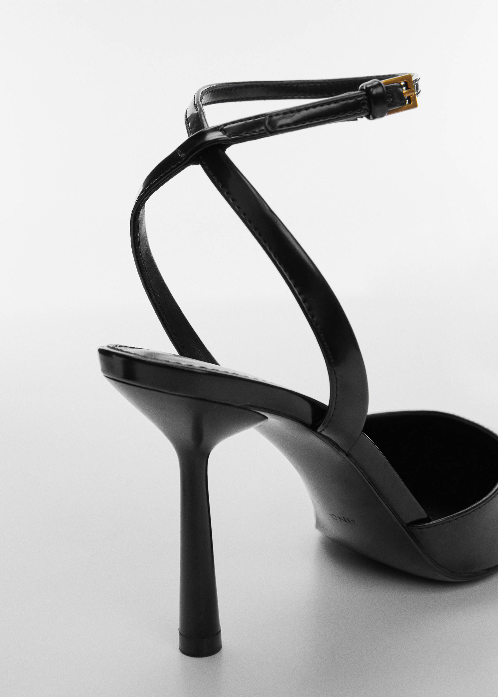 High-heeled shoes - Details of the article 1, Black. Ref: 57022510-00.