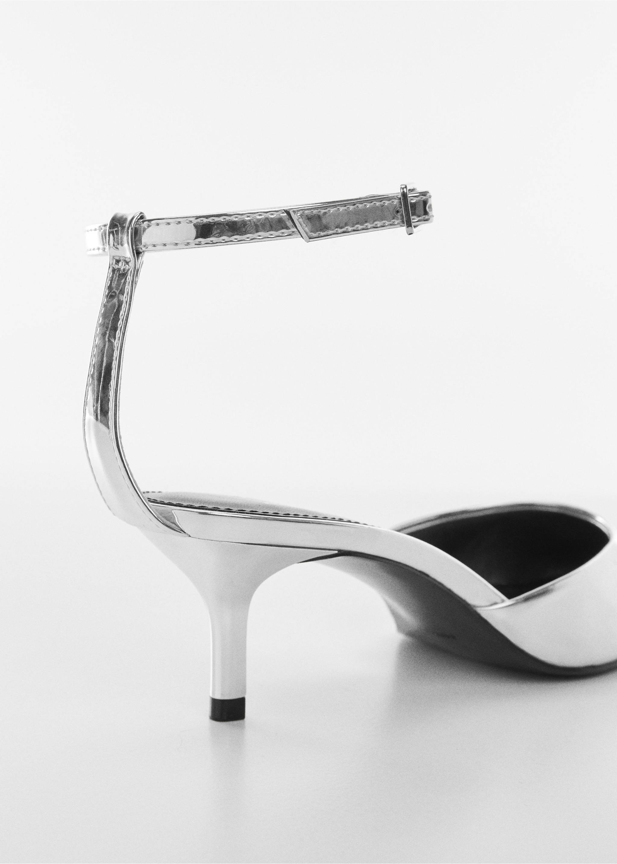 Metallic heel shoes - Details of the article 1, Silver. Ref: 57022511-00.