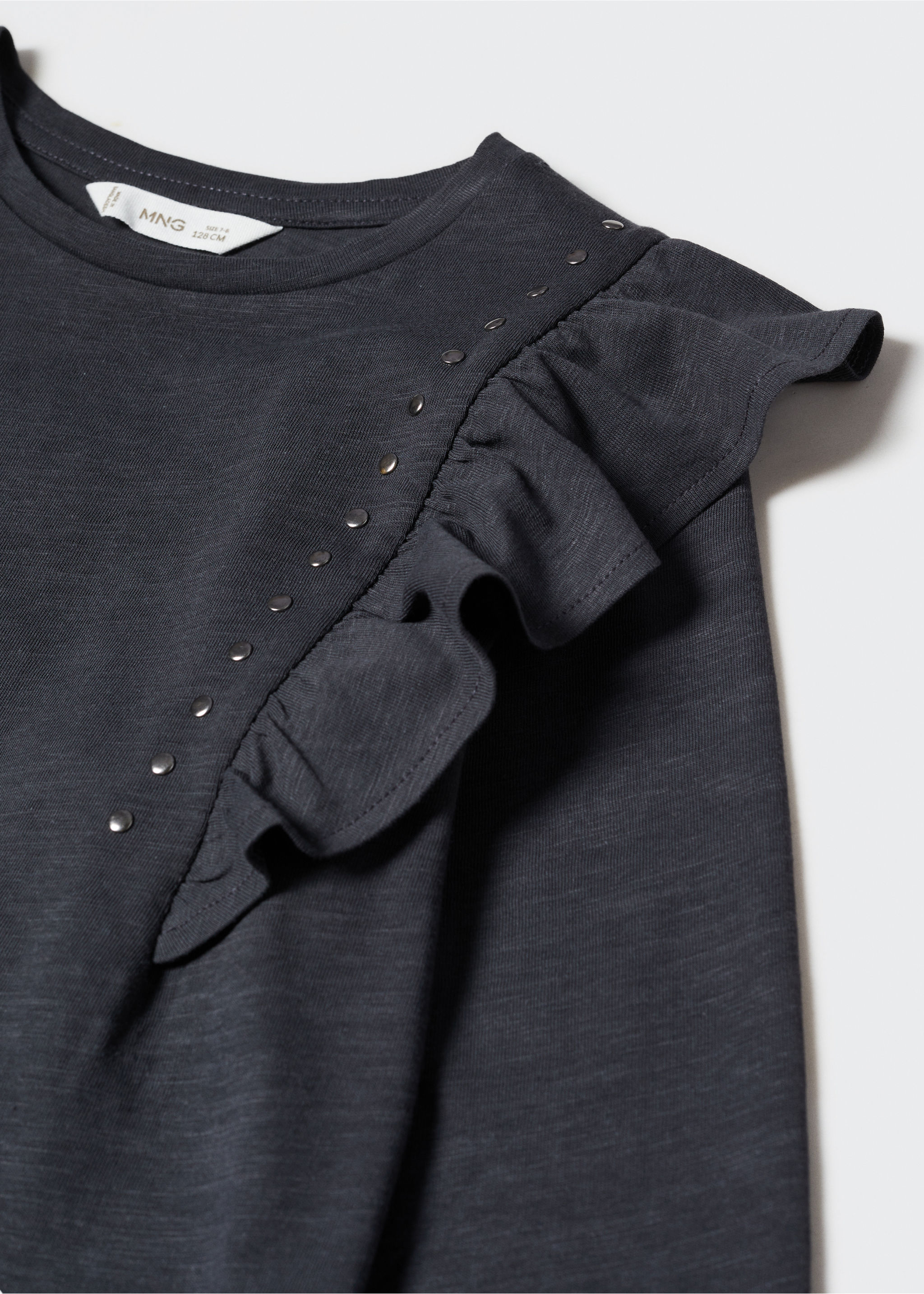 Long -sleeved t-shirt with ruffles - Details of the article 8