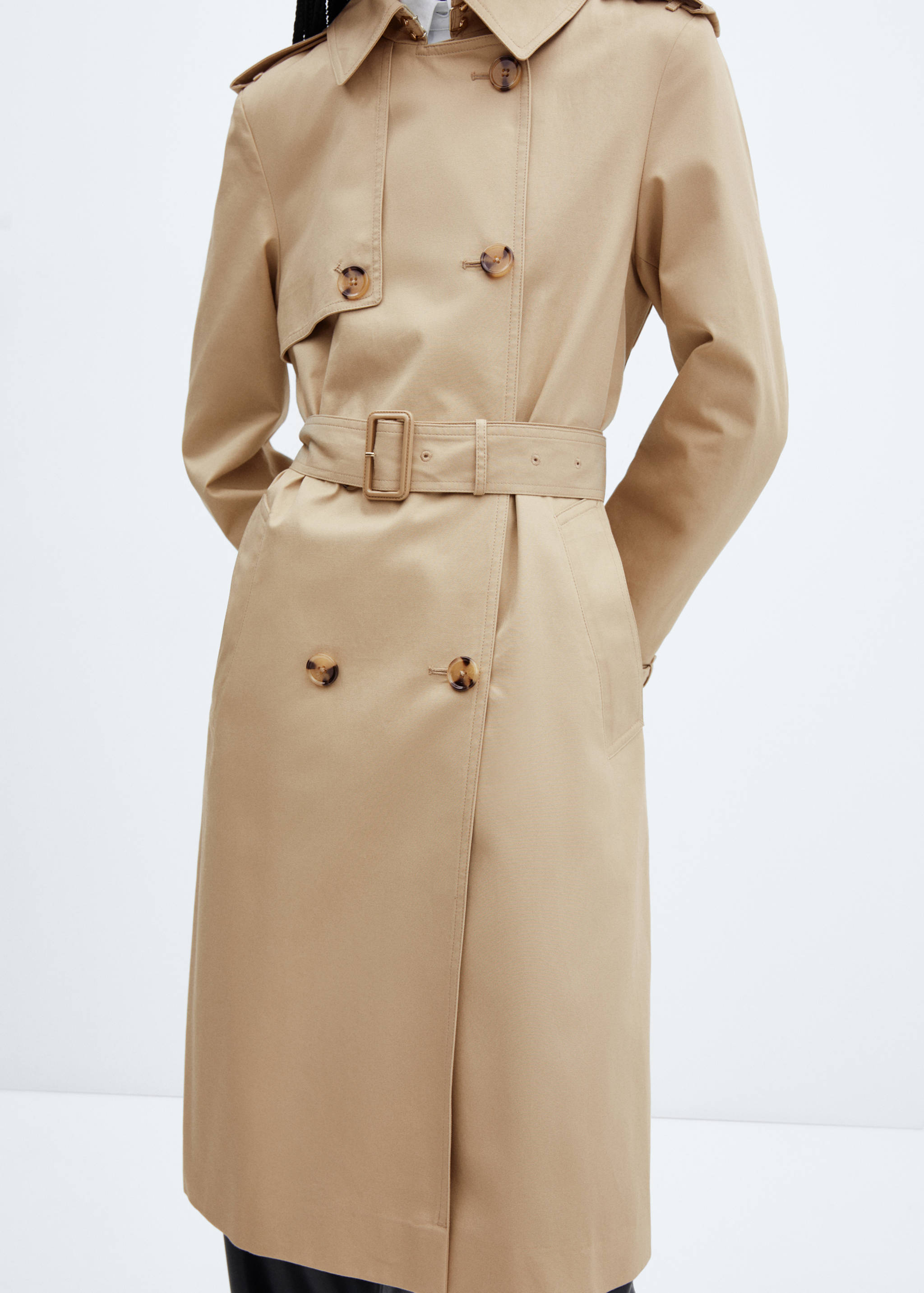 Classic trench coat with belt - Details of the article 6