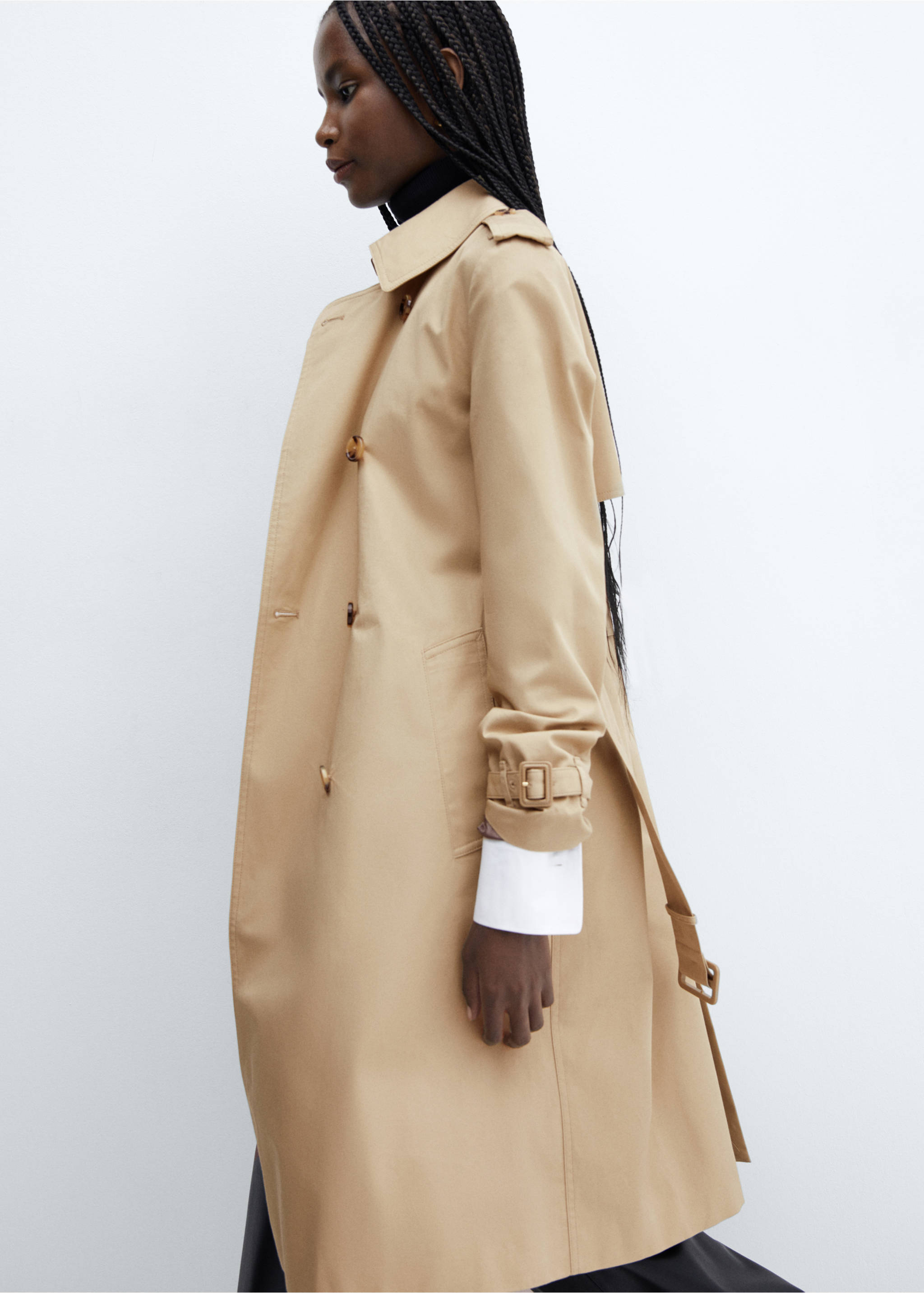 Classic trench coat with belt - Details of the article 2, Medium Brown. Ref: 57023725-00.