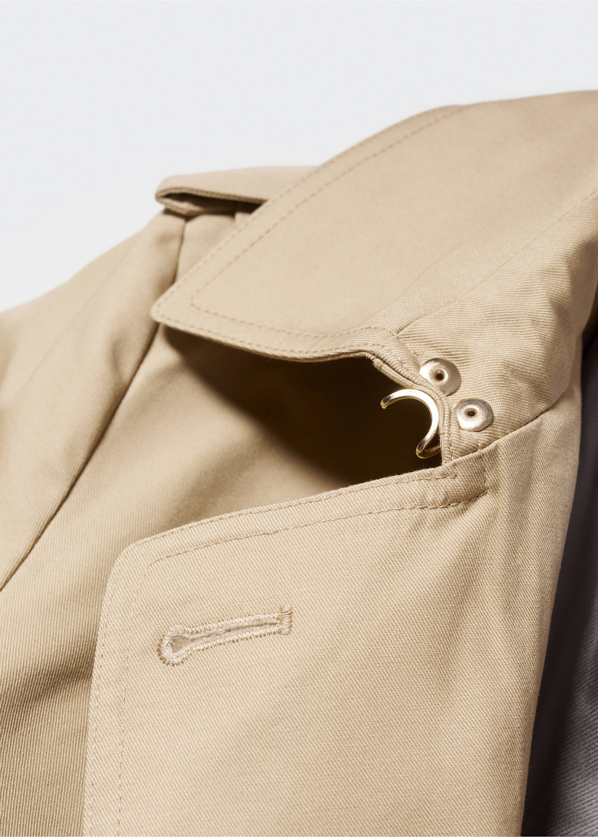 Classic trench coat with belt - Details of the article 8, Medium Brown. Ref: 57023725-00.