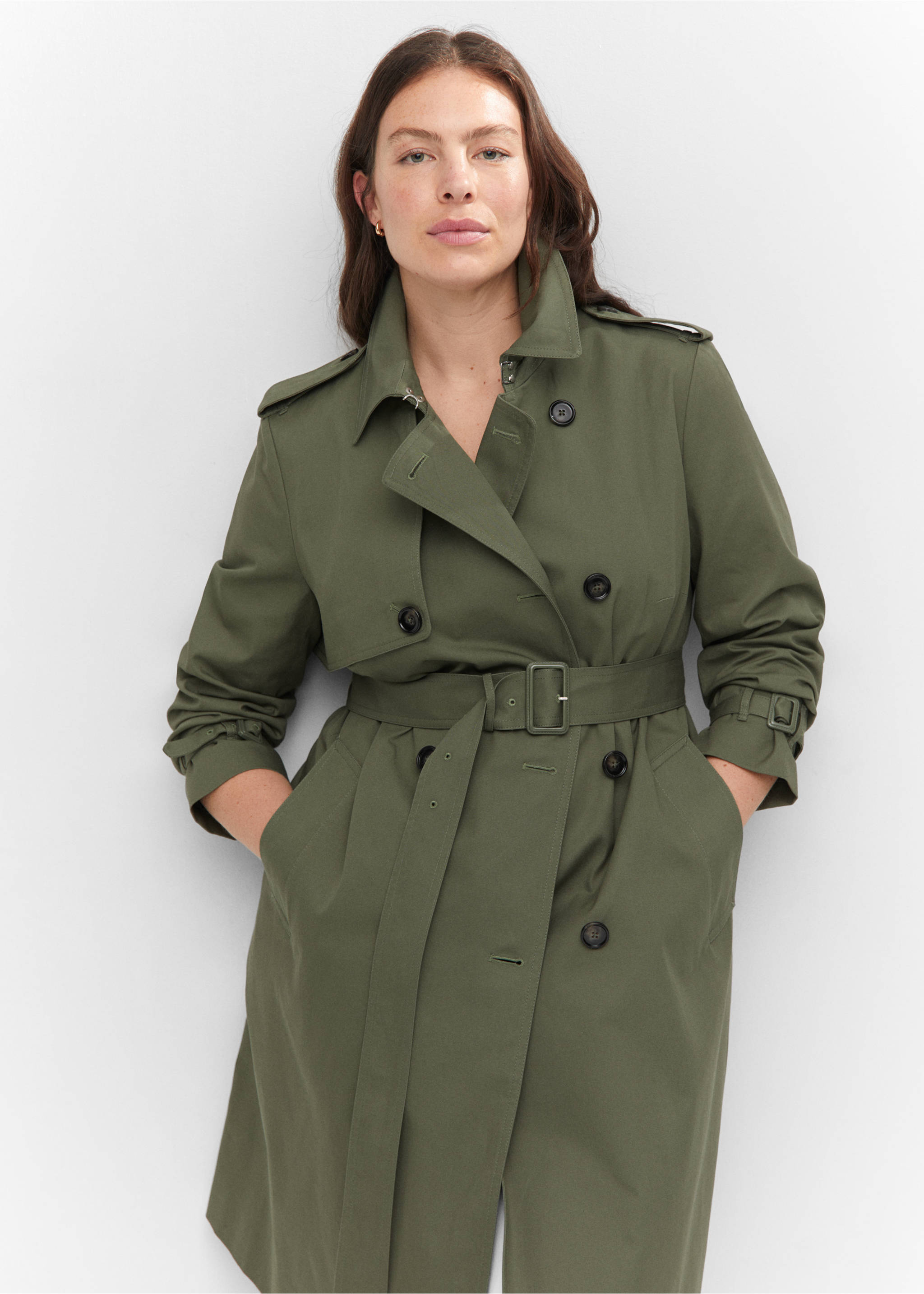 Classic trench coat with belt - Details of the article 5, Khaki. Ref: 57023725-00.