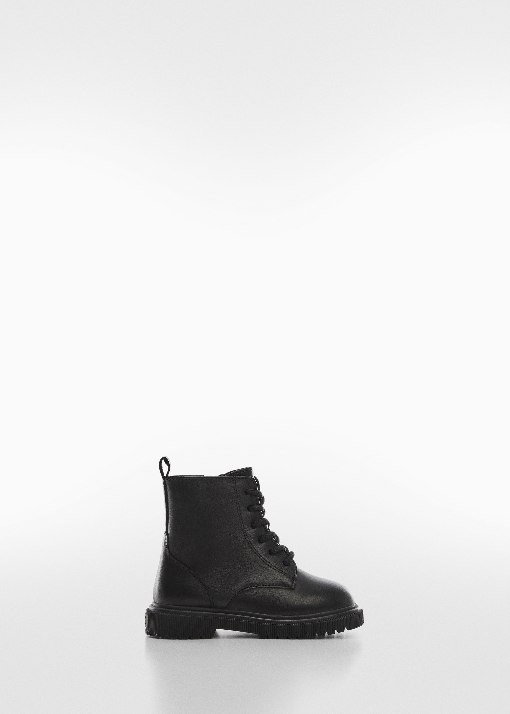 Lace-up leather boots - Article without model