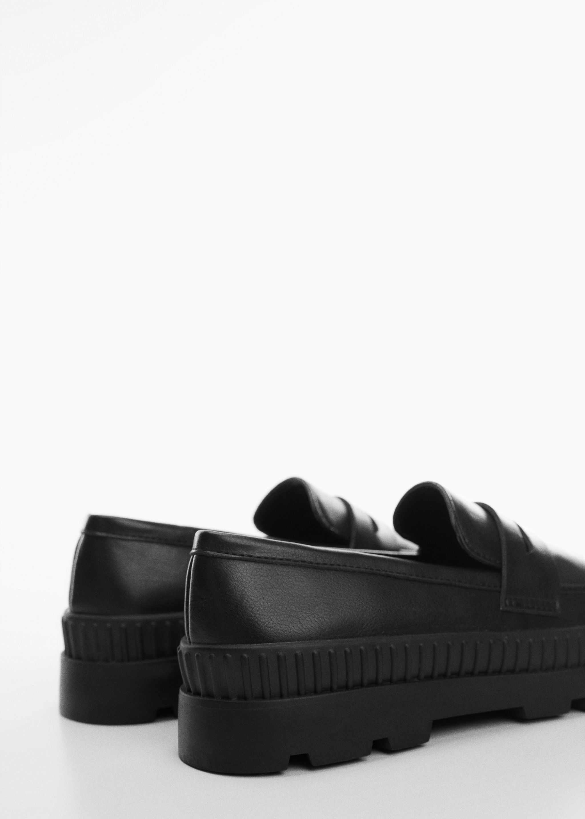 Platform moccasins - Details of the article 1