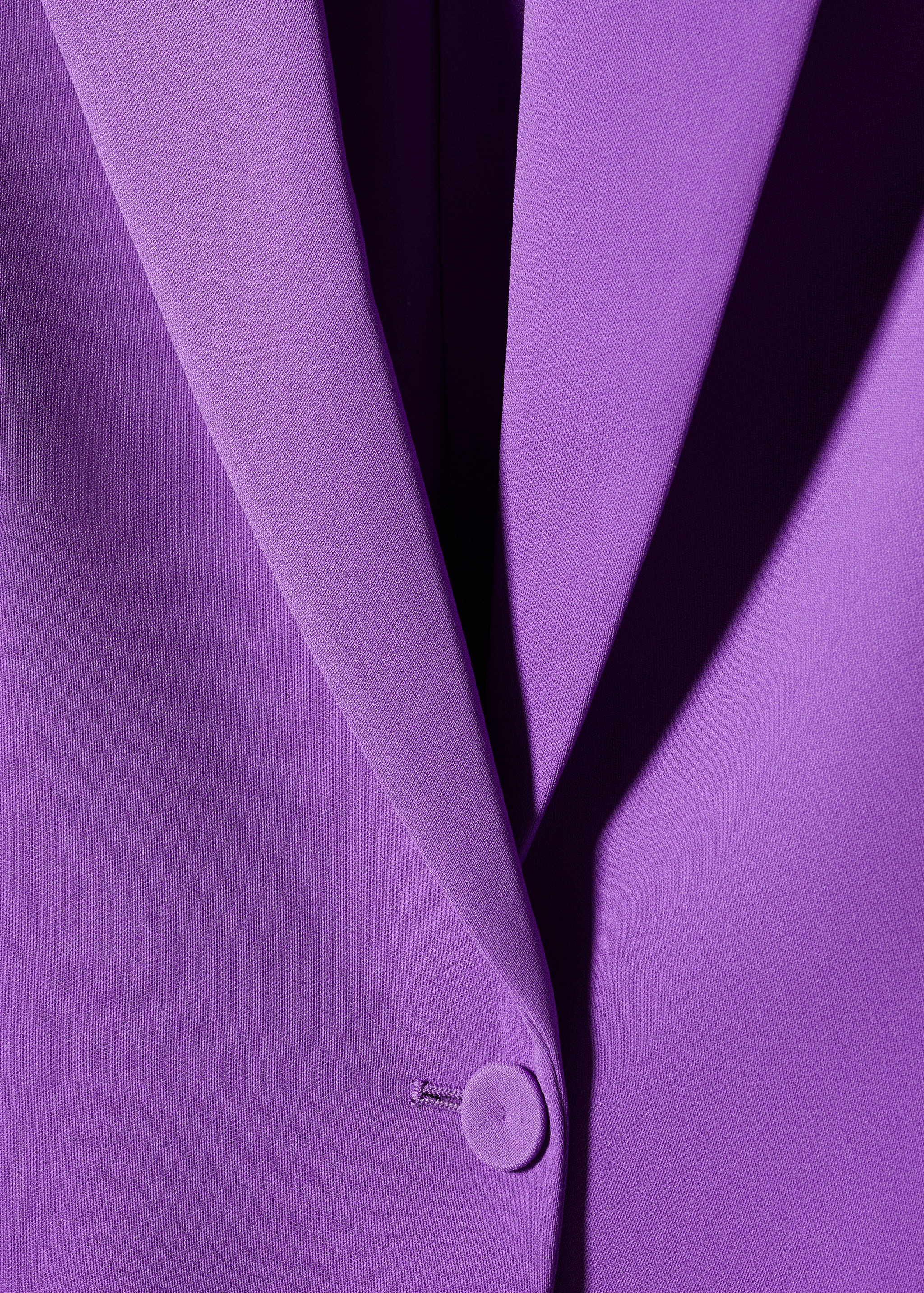 Suit jacket with buttons - Details of the article 8